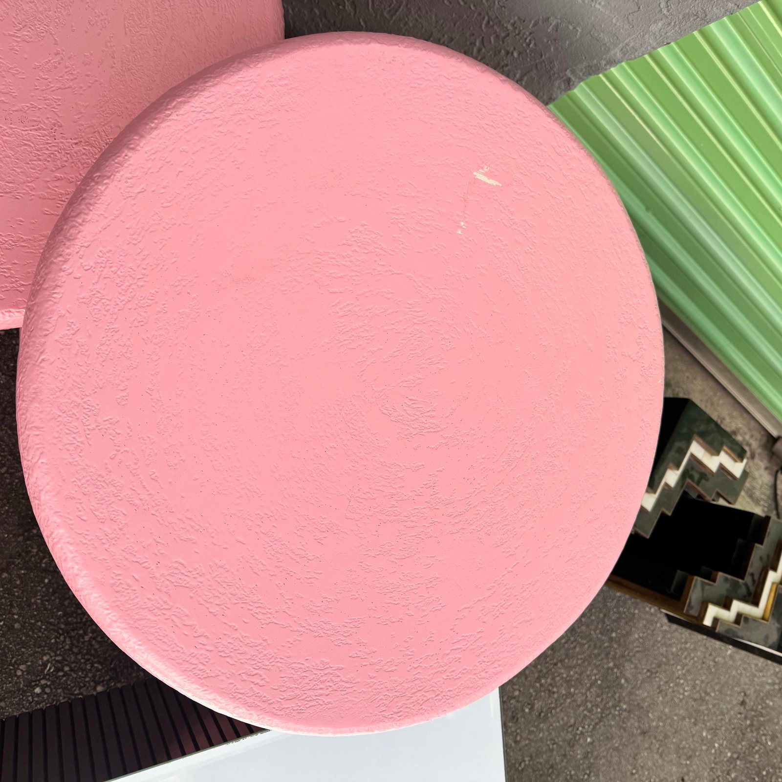 Postmodern Pink Textures Circular Mushroom Nesting Tables - Set of 4 - 11