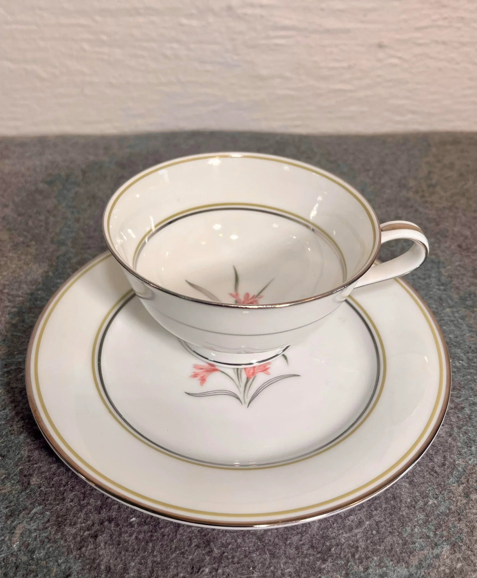 Mid 20th Century Noritake China Dinnerware Set- 53 Pieces - 8