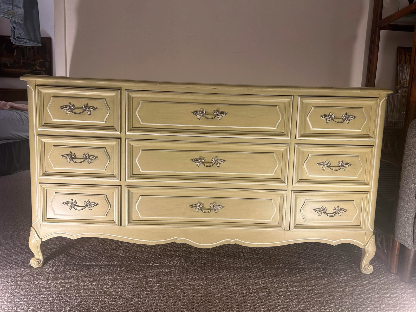 1970s Vintage Henry Link French Provincial Dresser - 2
