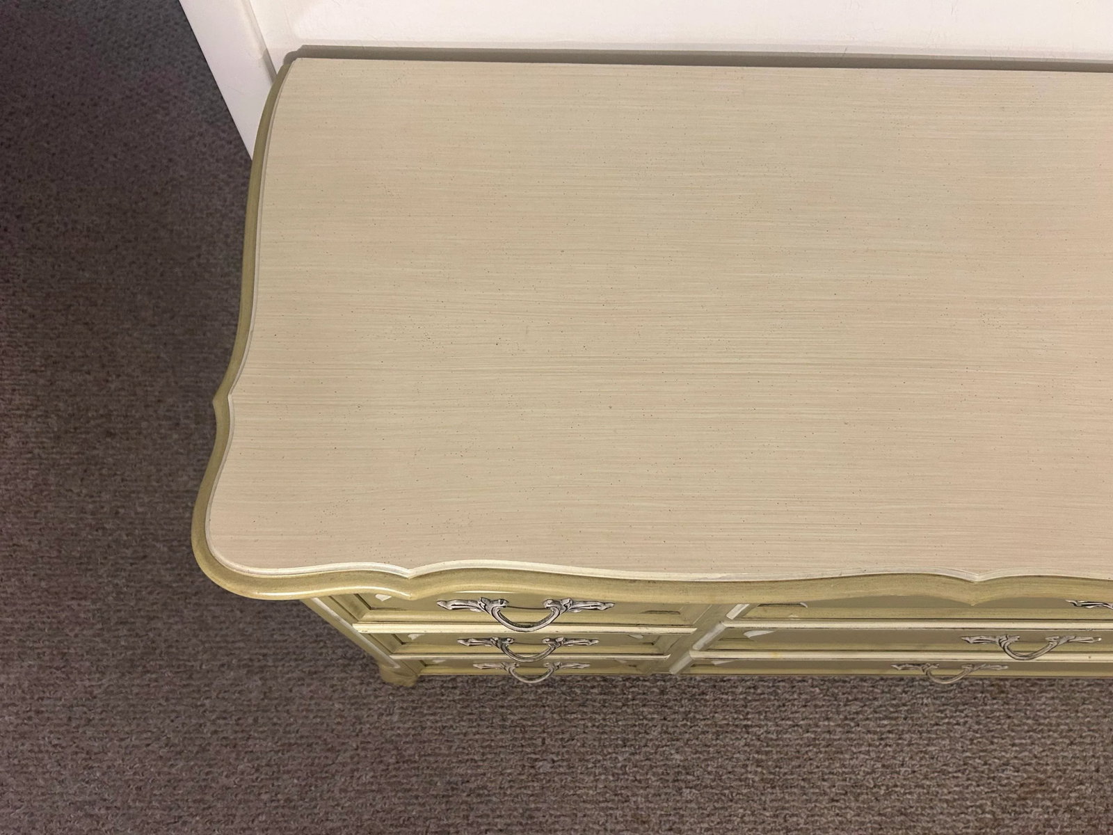 1970s Vintage Henry Link French Provincial Dresser - 4