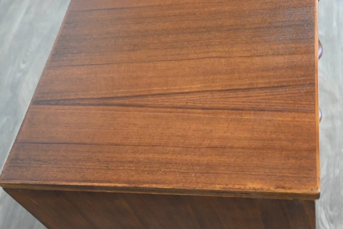 1960s Refinished Walnut Dresser by Lane - 5