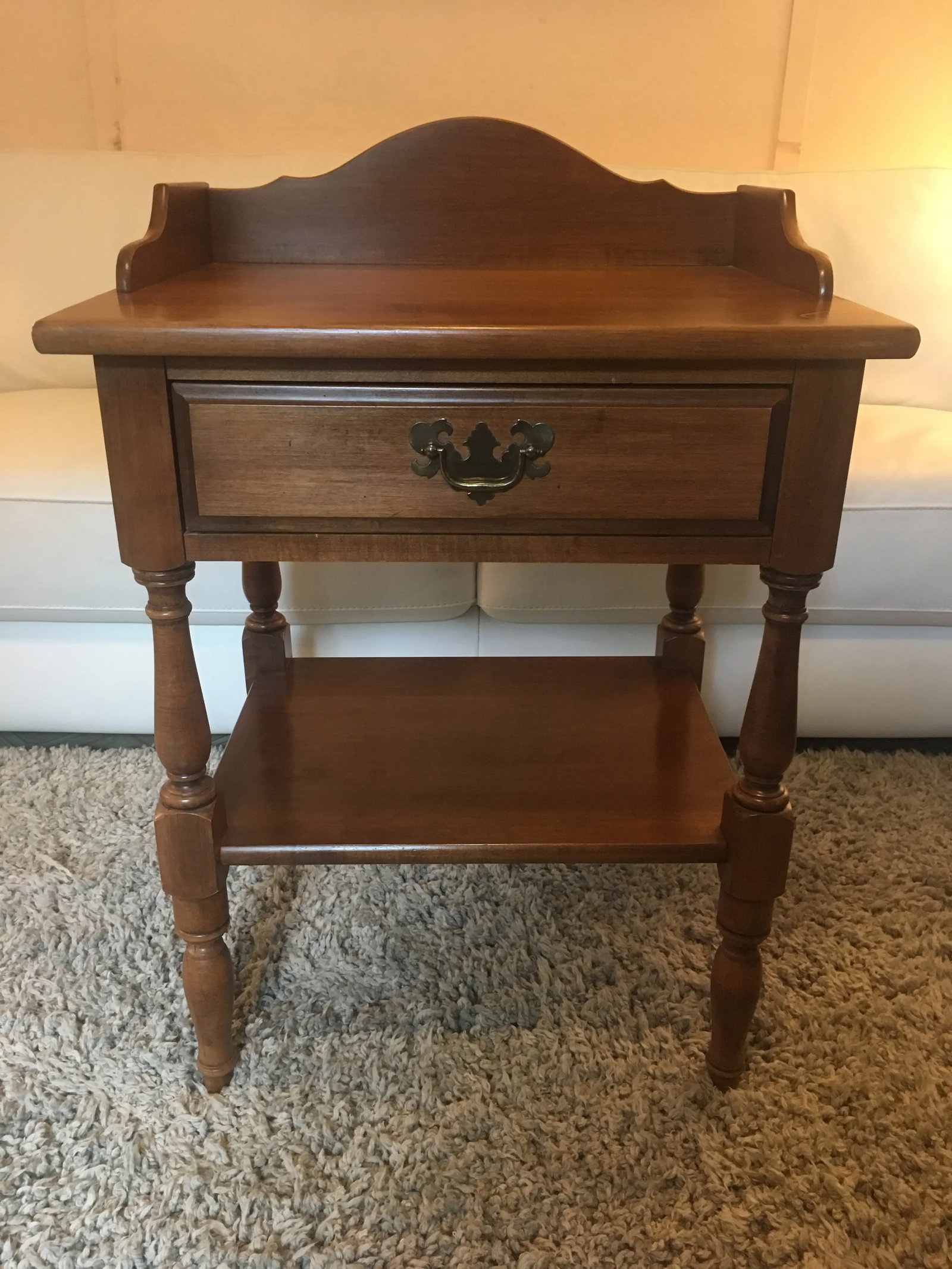 1970s Traditional Heywood Wakefield Table - 10