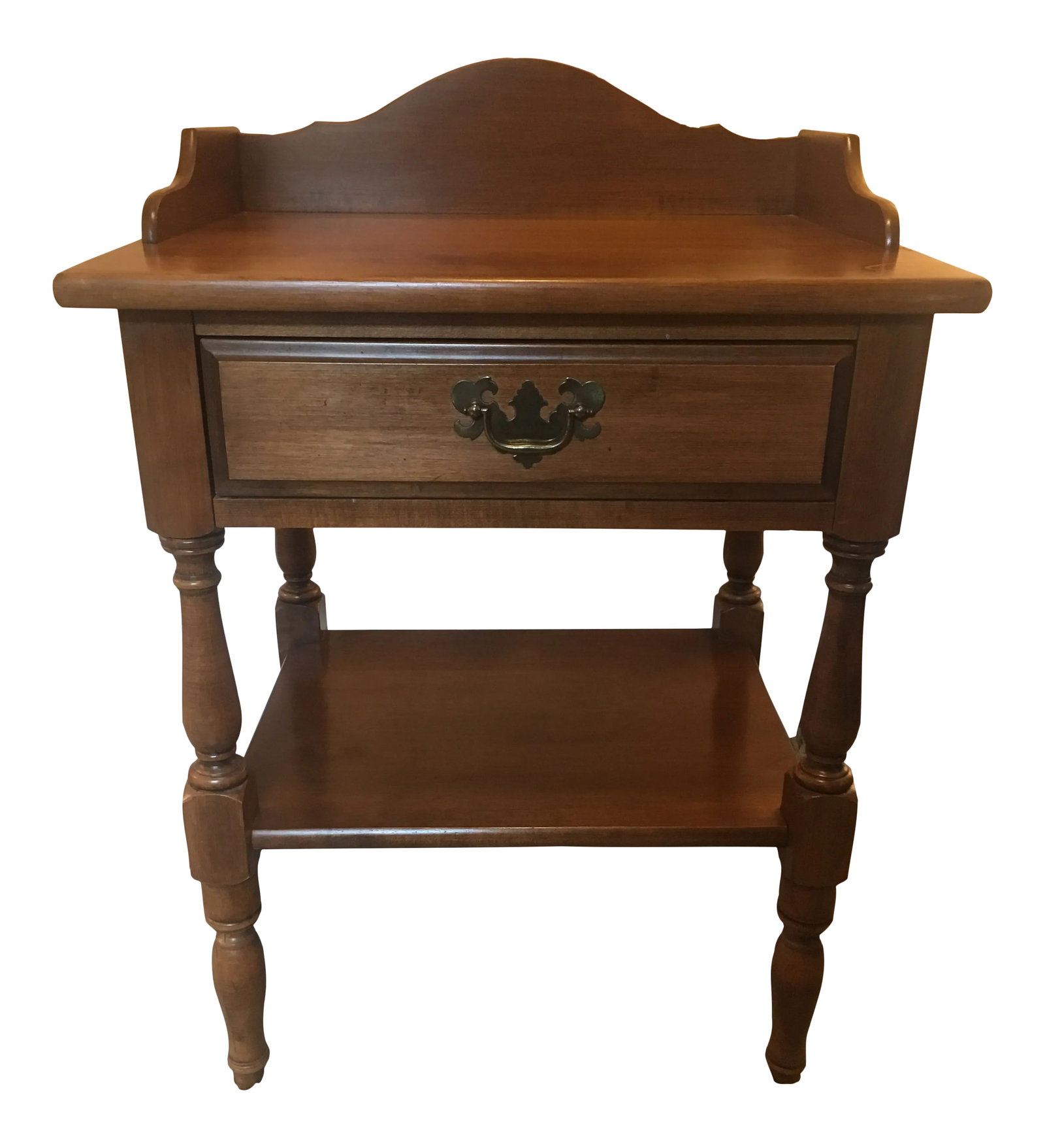 1970s Traditional Heywood Wakefield Table (1 of 10)