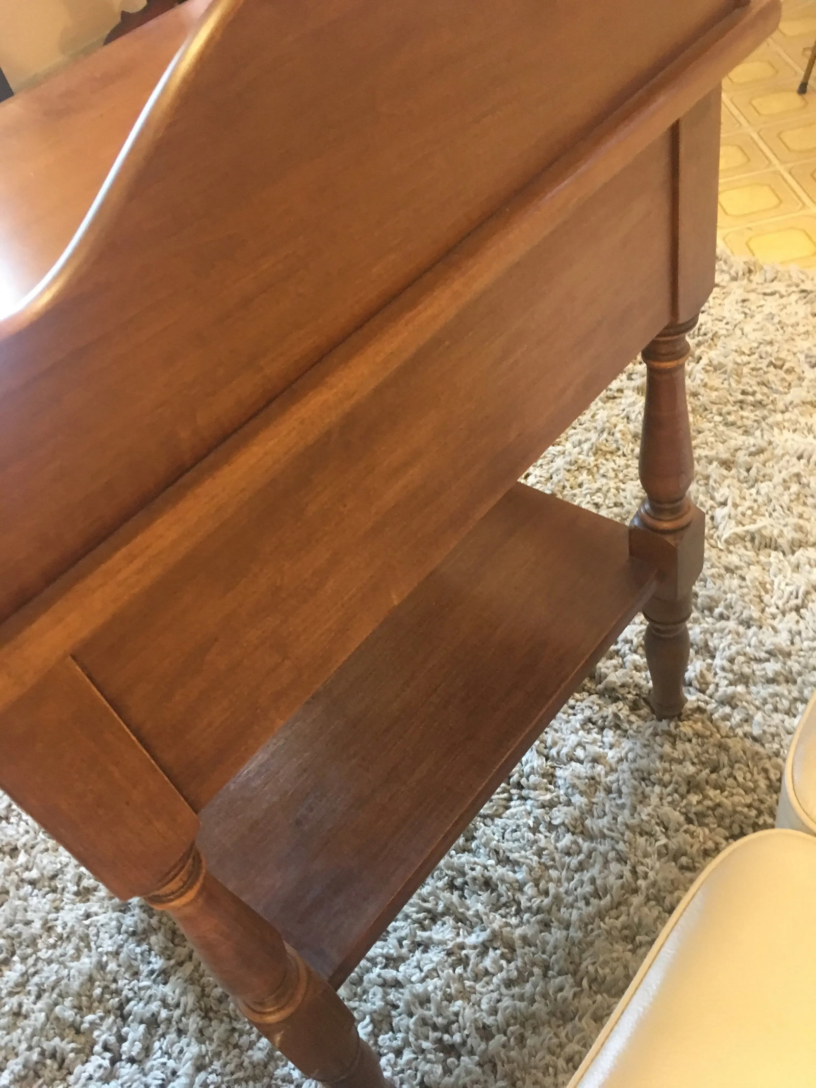 1970s Traditional Heywood Wakefield Table - 9