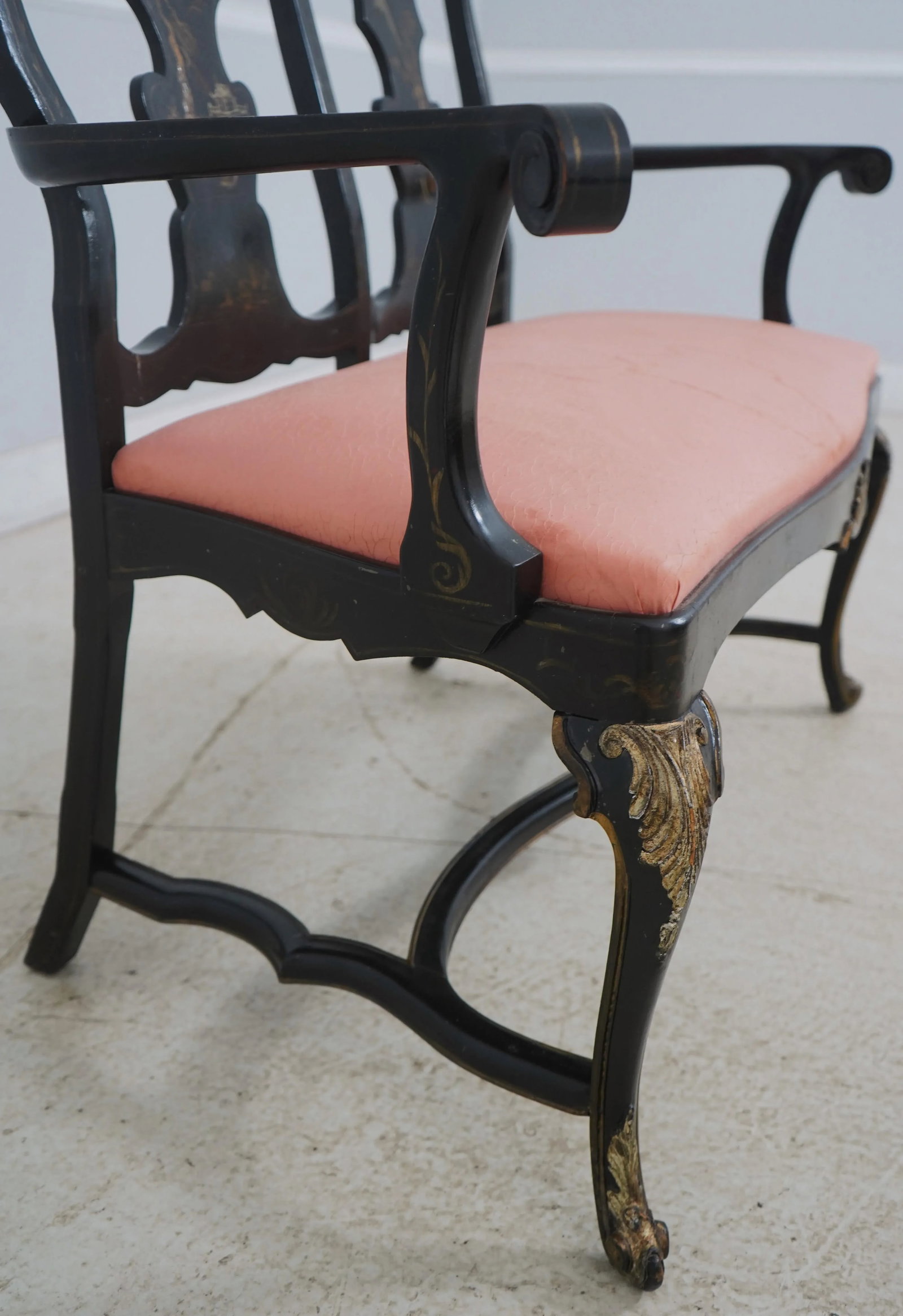 Chinoiserie Decorated Vintage Double Back Settee - 5