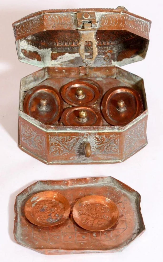 Handcrafted Antique Tinned Copper Metal Betel Box, India - 7