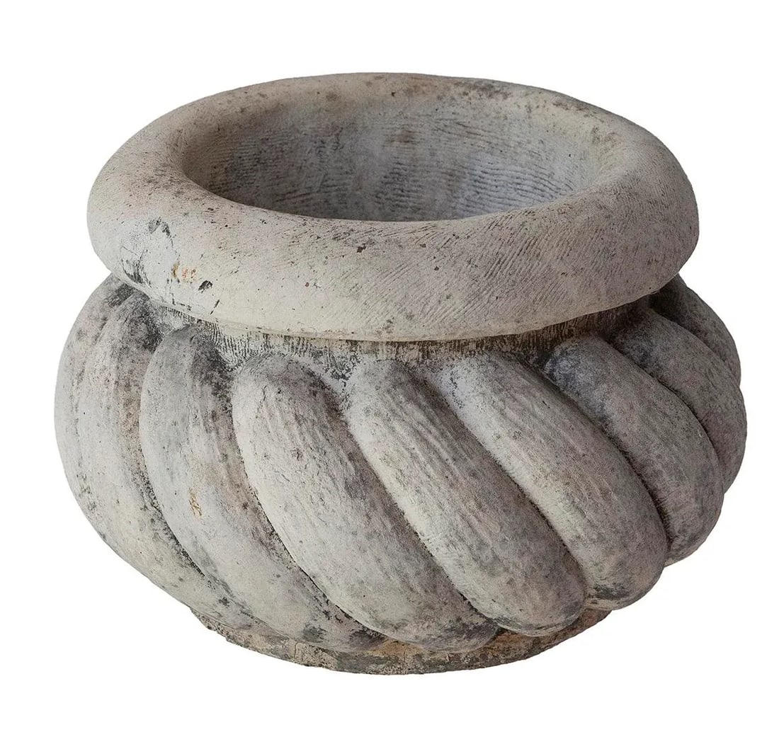 Vintage Concrete Planter Pots - A Pair - 8