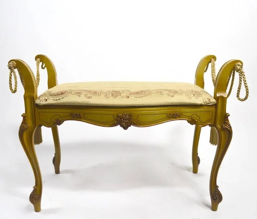 Romantic Vanity Bench in the French or Italian Style - 5
