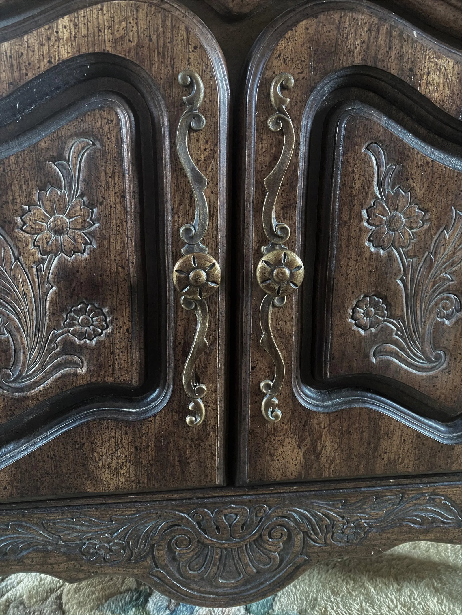 French Country Carved Dark Wood Nightstands Side End Tables- a Pair - 7