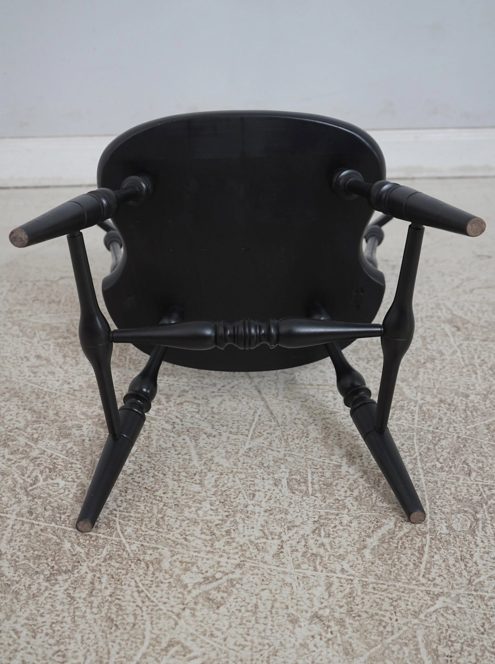 Pair Black Painted Comb Back Windsor Armchairs - 12