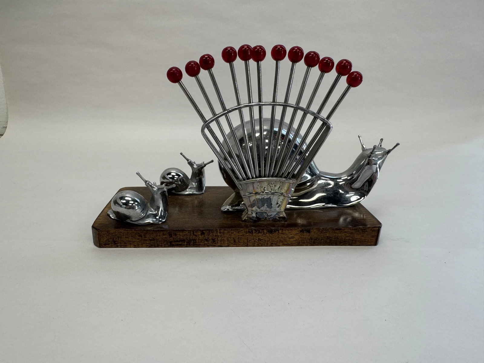 Early 20th Century Chrome Snail Cocktail Skewer / Escargot Fork Holder - 5
