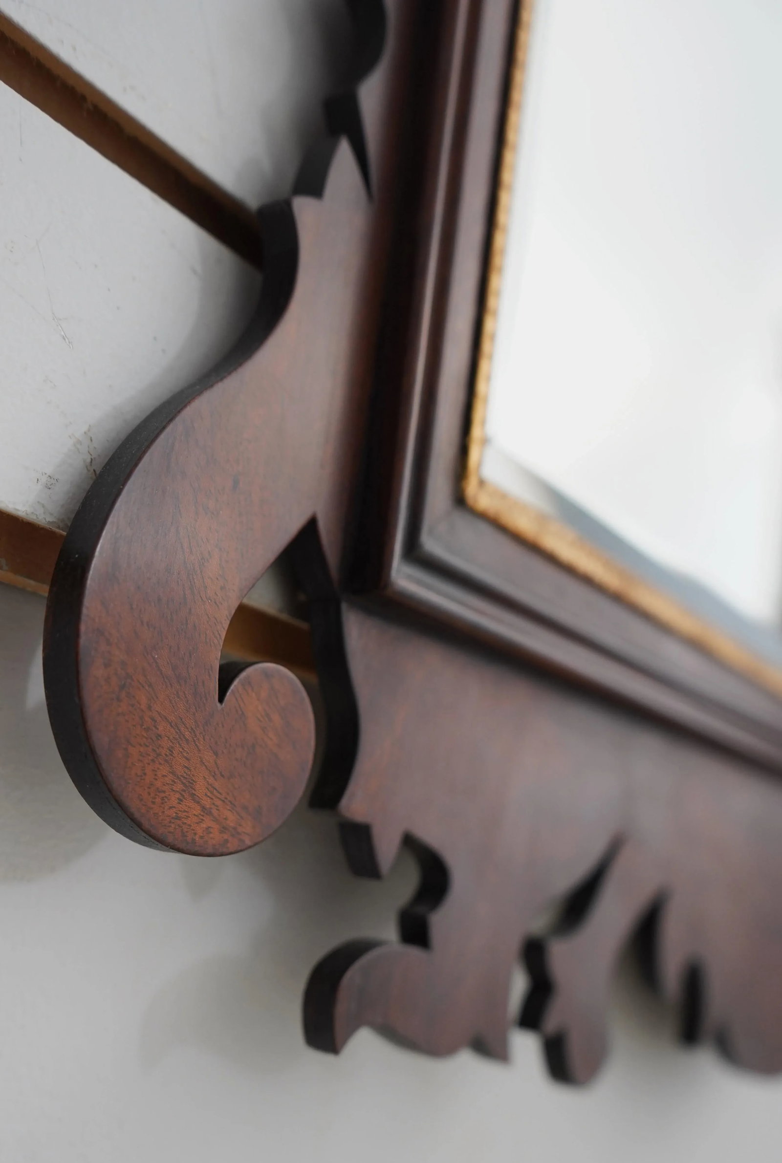 Henkel Harris Chippendale Mahogany Mirror - 3