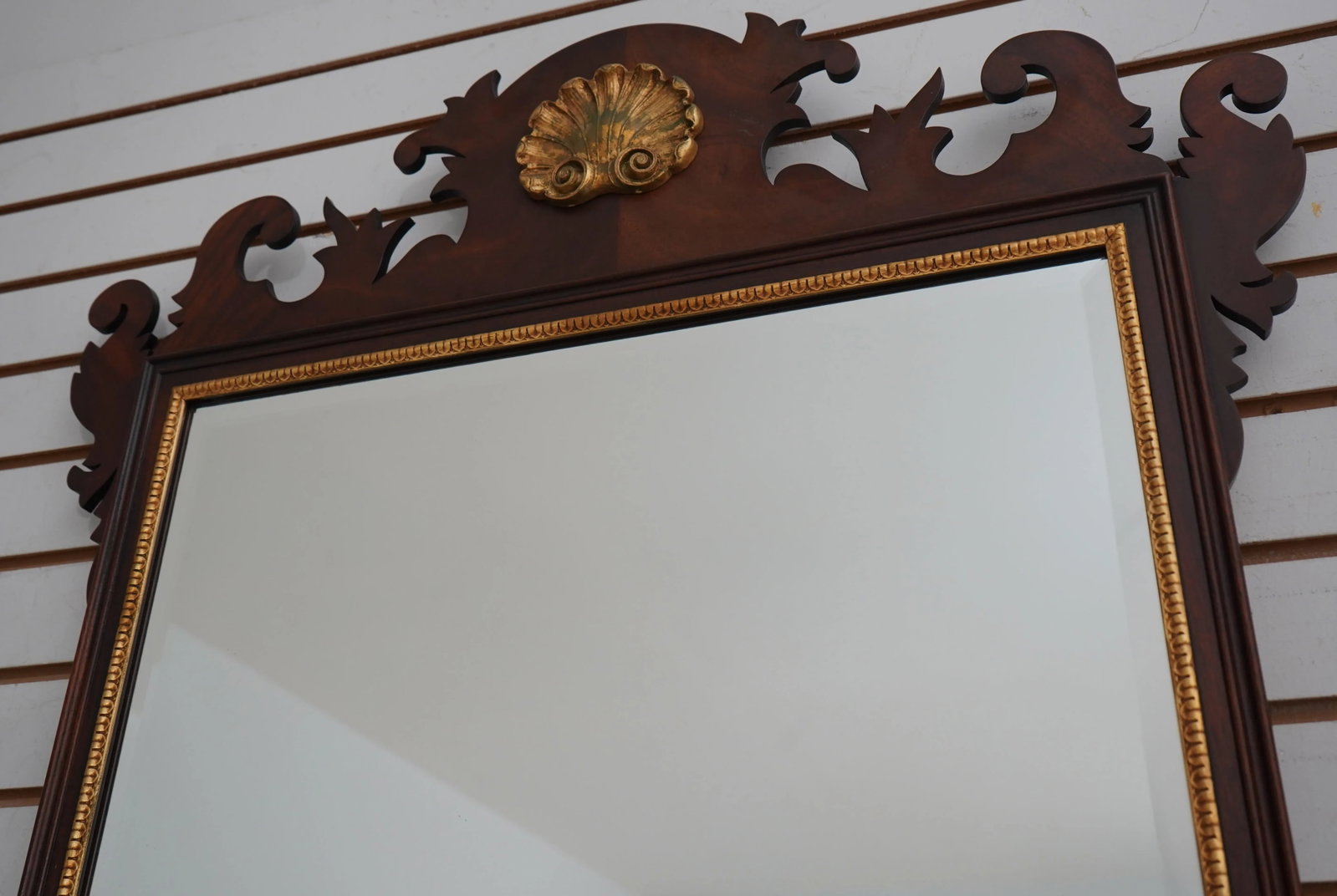 Henkel Harris Chippendale Mahogany Mirror - 8