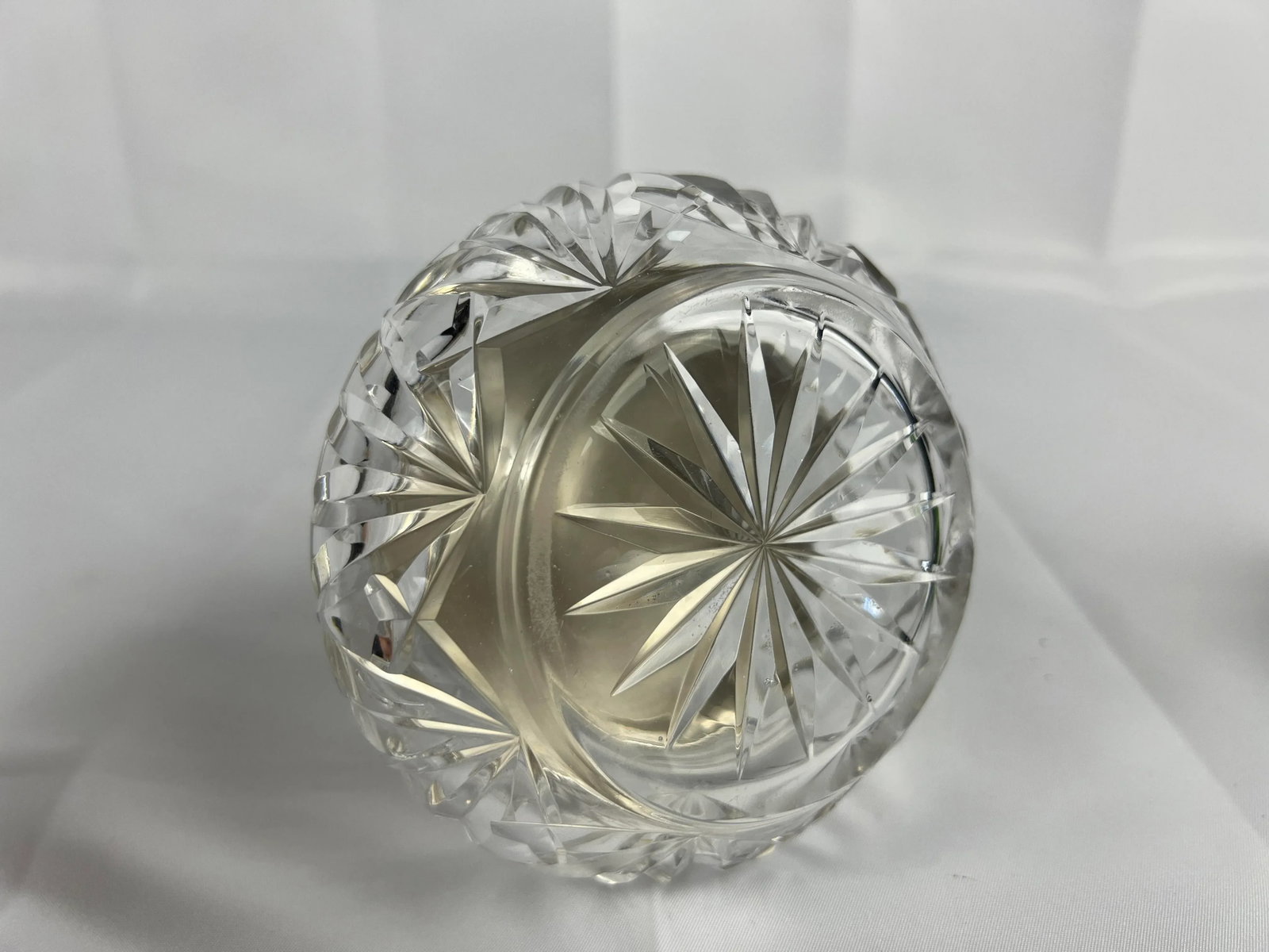 Synyer & Beddoes Sterling Silver & Cut Glass Vanity Jar Circa 1918 - 3