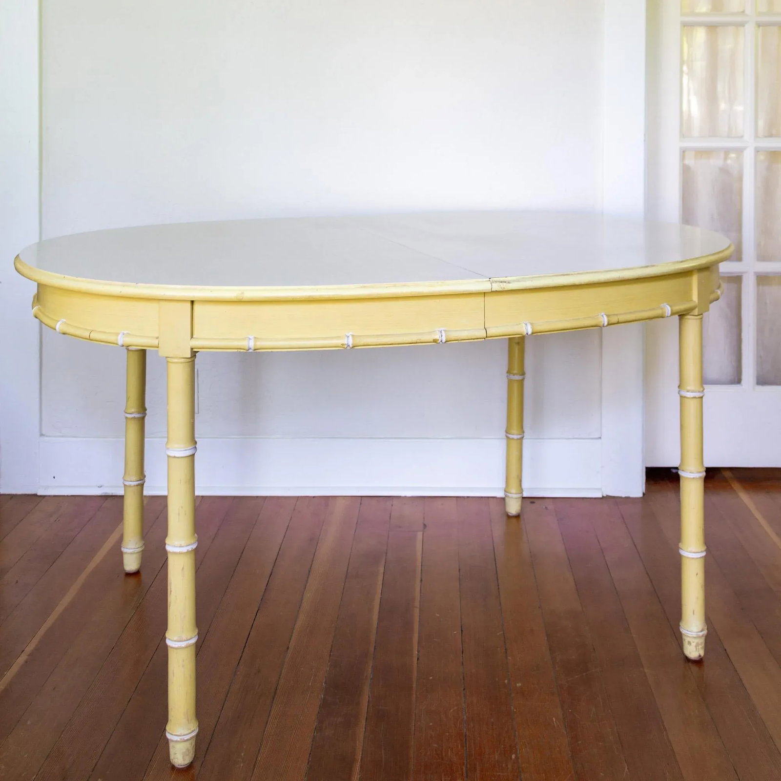 Thomasville Faux Bamboo Butter Yellow Oval Dining Table - 3