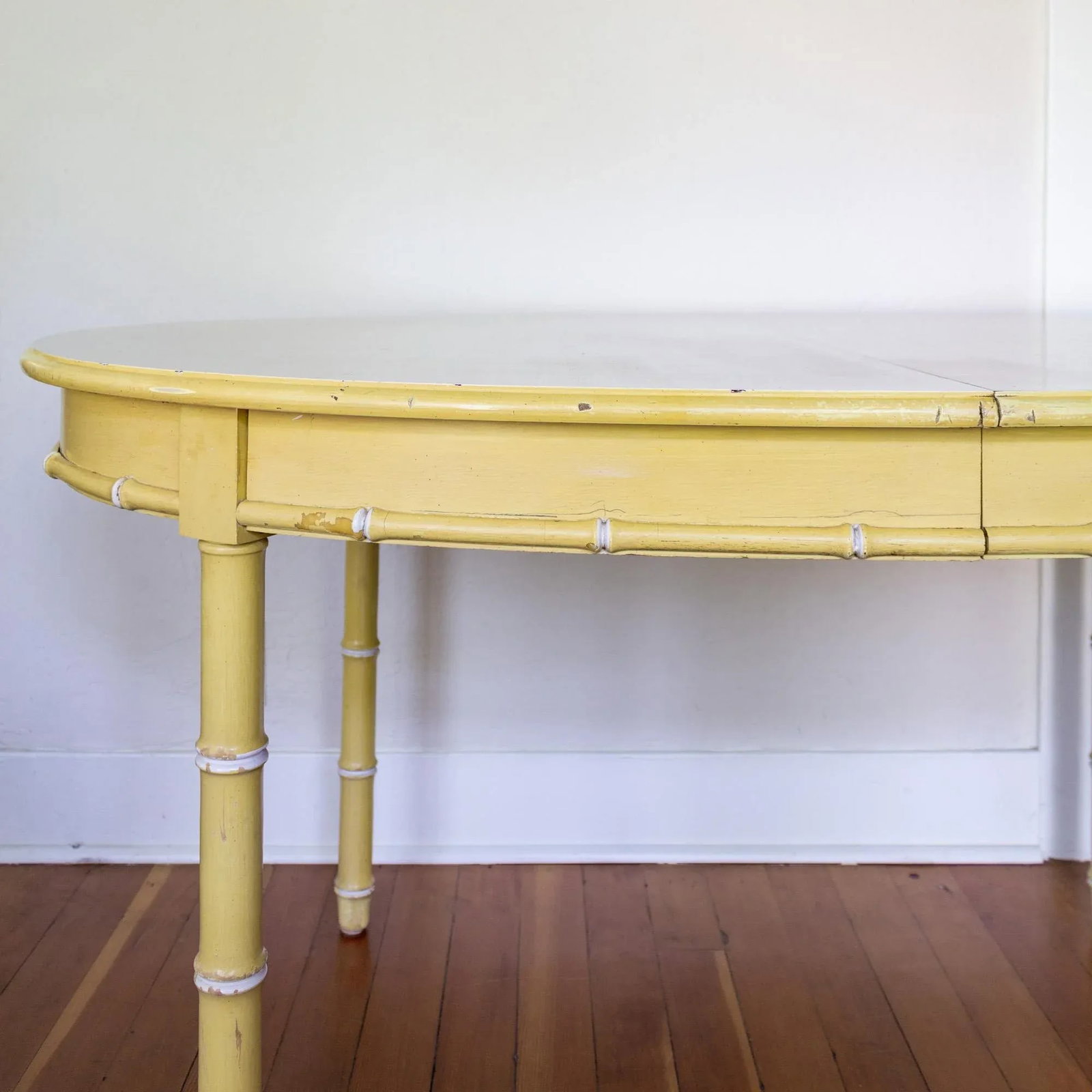Thomasville Faux Bamboo Butter Yellow Oval Dining Table - 7