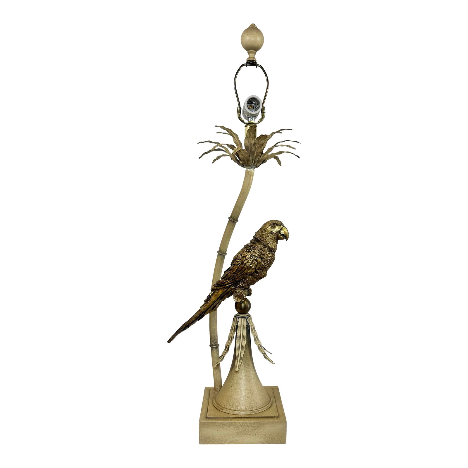 Vintage Palm Beach Regency Parcel Gilt Parrot Tole Palm Tree Table Lamp - Mid-Century Modern Decor: Step into a world of whimsical elegance with this stunning Vintage Hollywood Regency Gold Parrot Tole Palm Tree Table Lamp, a perfect addition to your Mid-Century Modern decor. This charming lamp feat