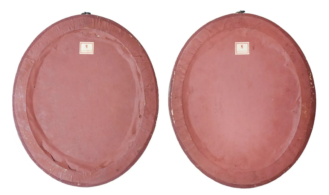Pair of Oval 1950s Italian Borghese Gilt Wood Mirrors - 6