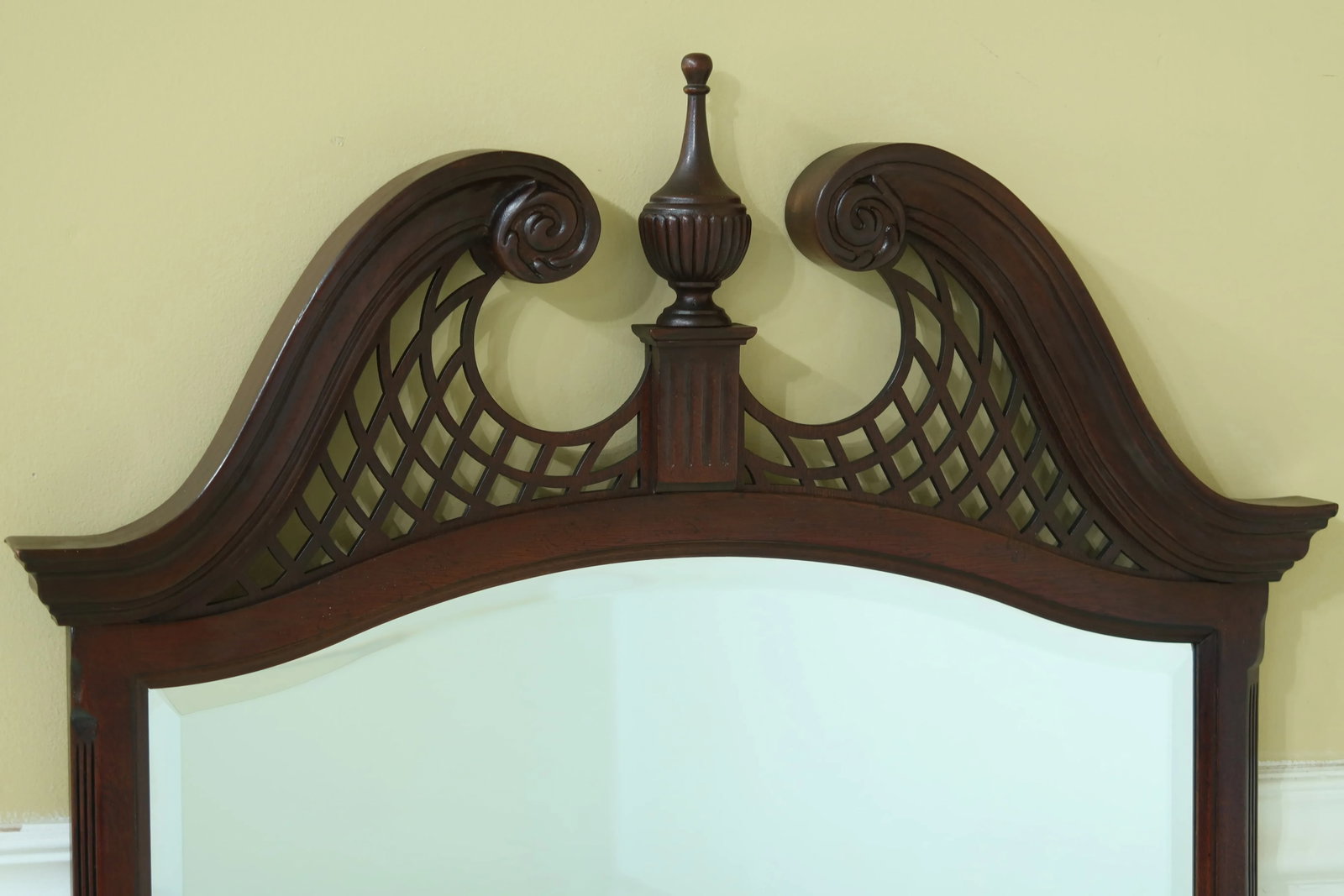 Drexel Heritage Chippendale Mahogany Beveled Glass Mirror - 2