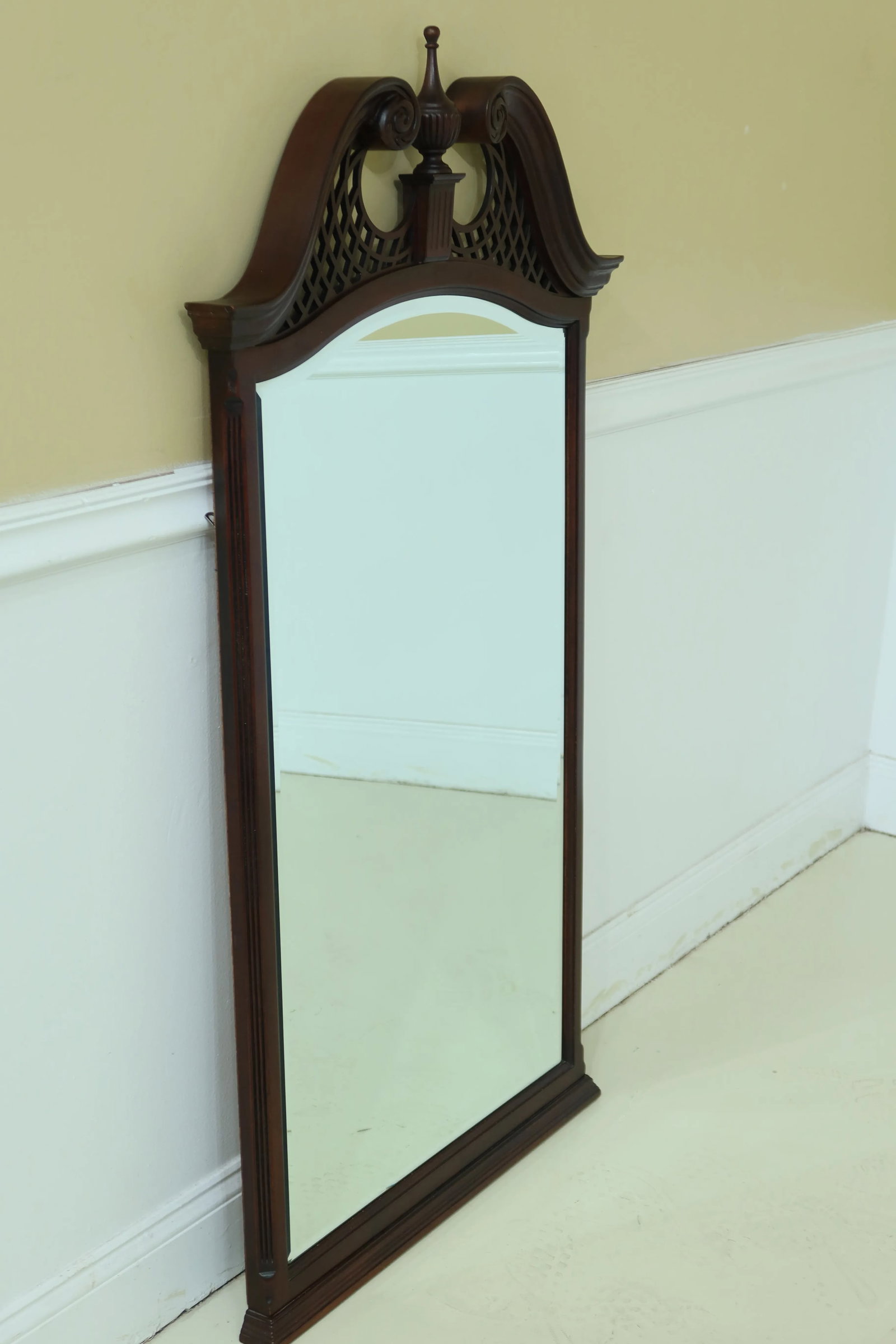 Drexel Heritage Chippendale Mahogany Beveled Glass Mirror - 4