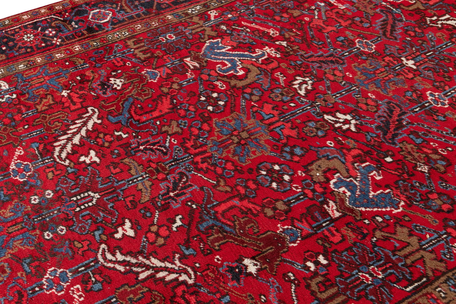 Mid-20th Century Vintage Persian Heriz Wool Rug - 9