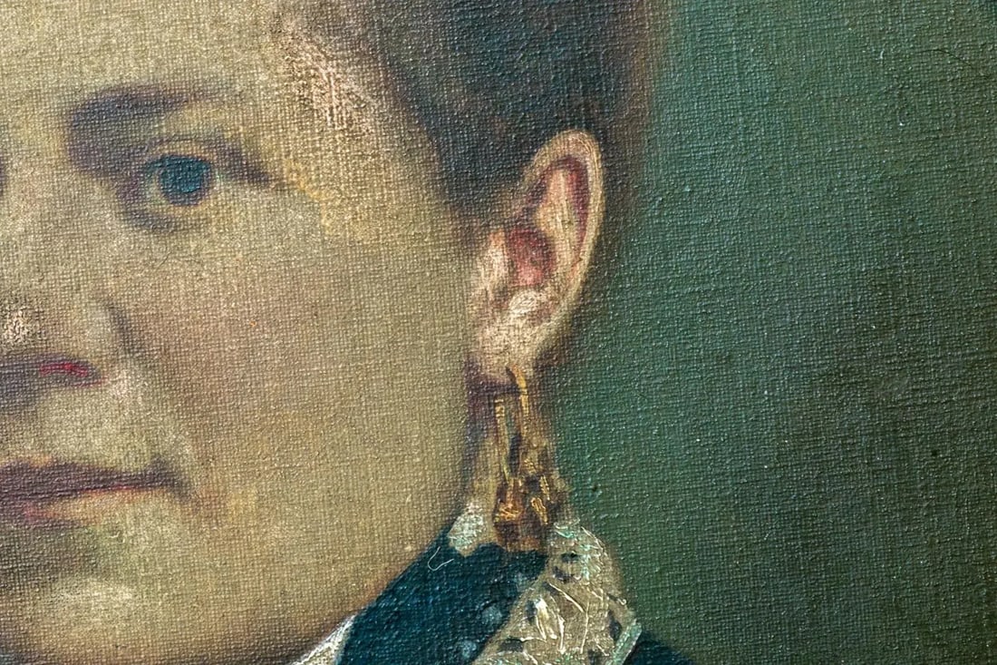 Beautiful Portrait of a Woman, 19th Century Oil on Canvas - 3