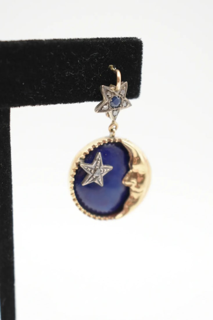 Early 20th Century Pair of Diamond, Sapphire and Enamel Crescent Moon Earrings - 6