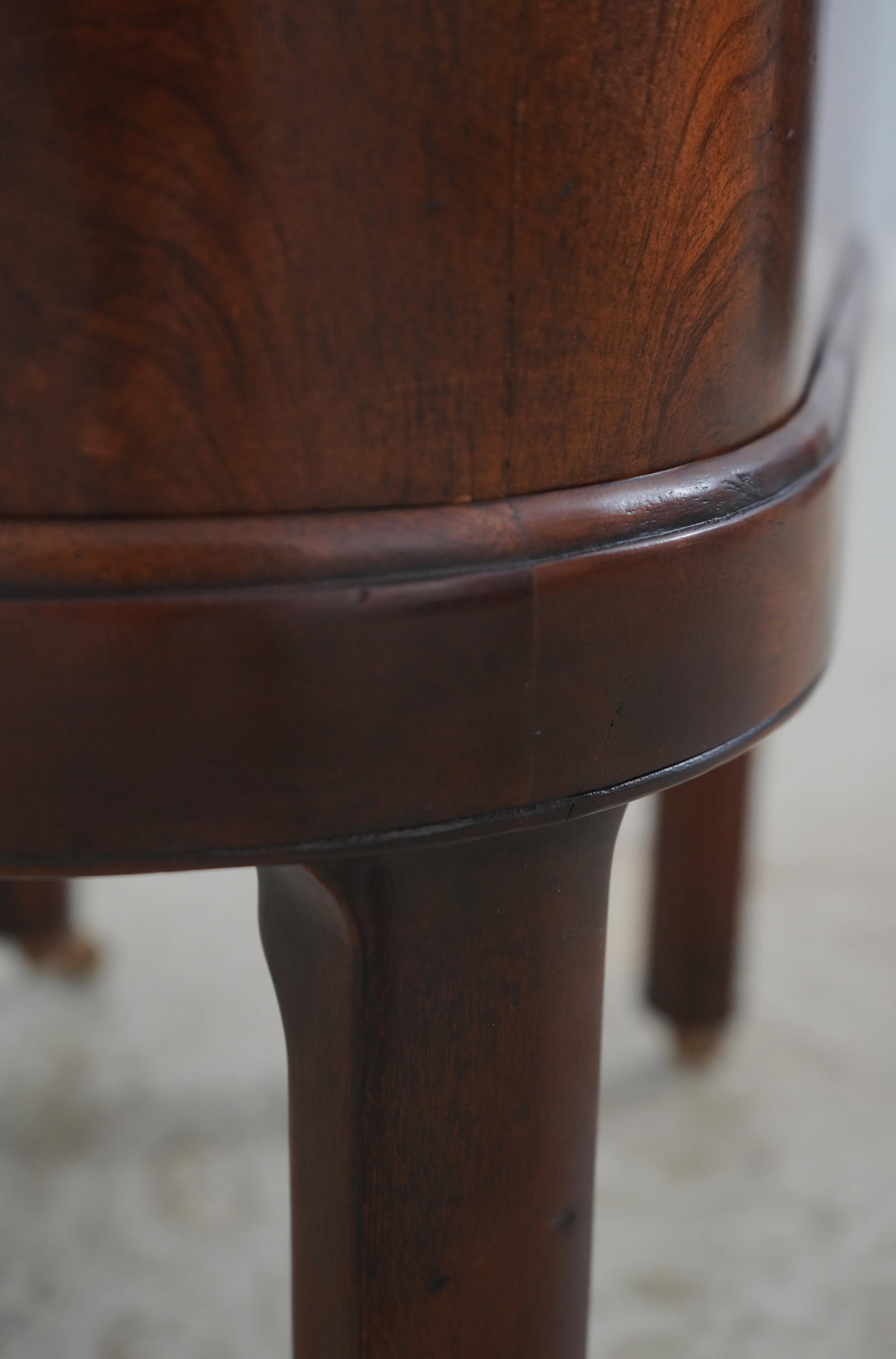 Theodore Alexander Mahogany Althorp Canterbury Magazine Rack - 9