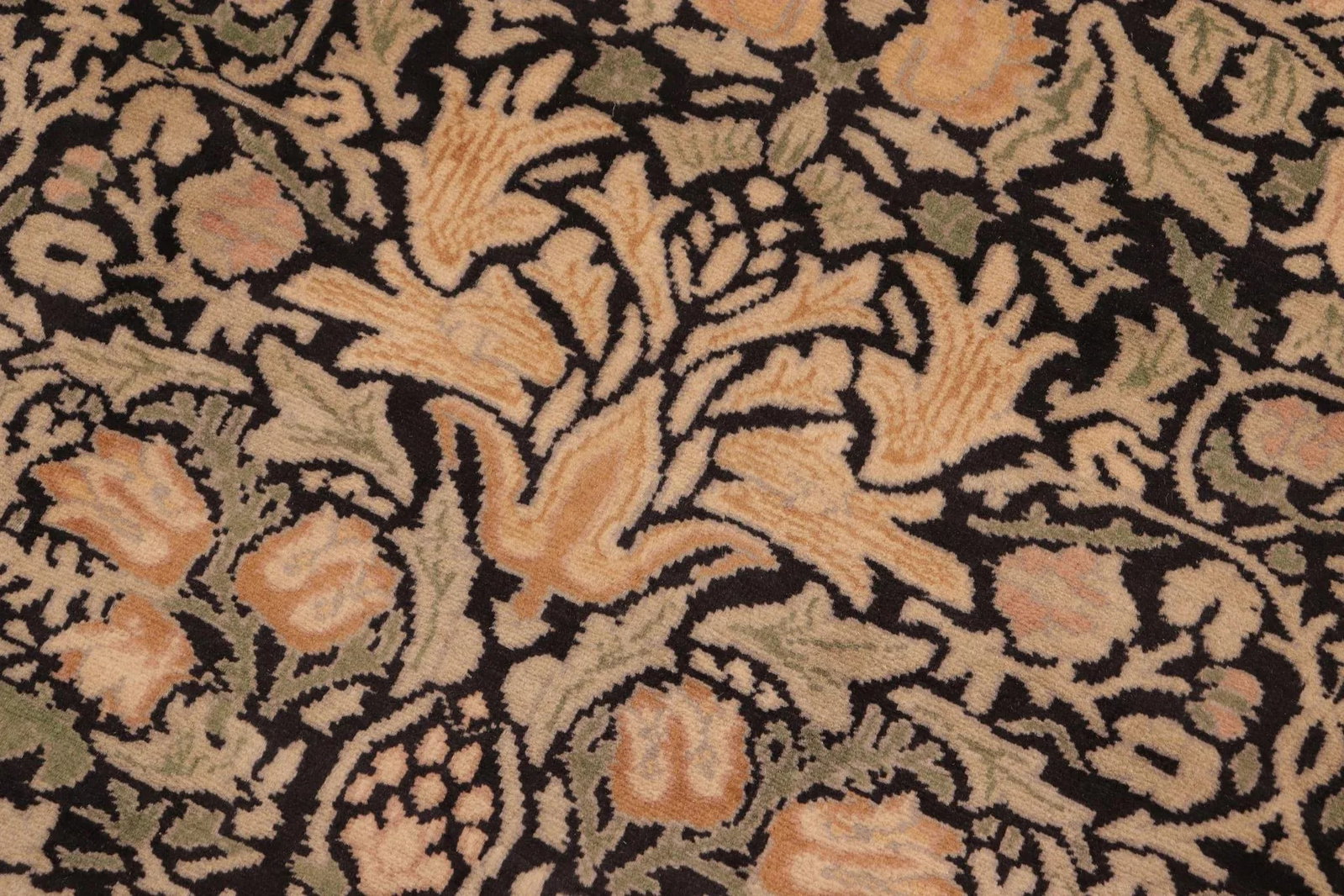 1990s Art Nouveau William Morris Pak Persian Area Rug - 5