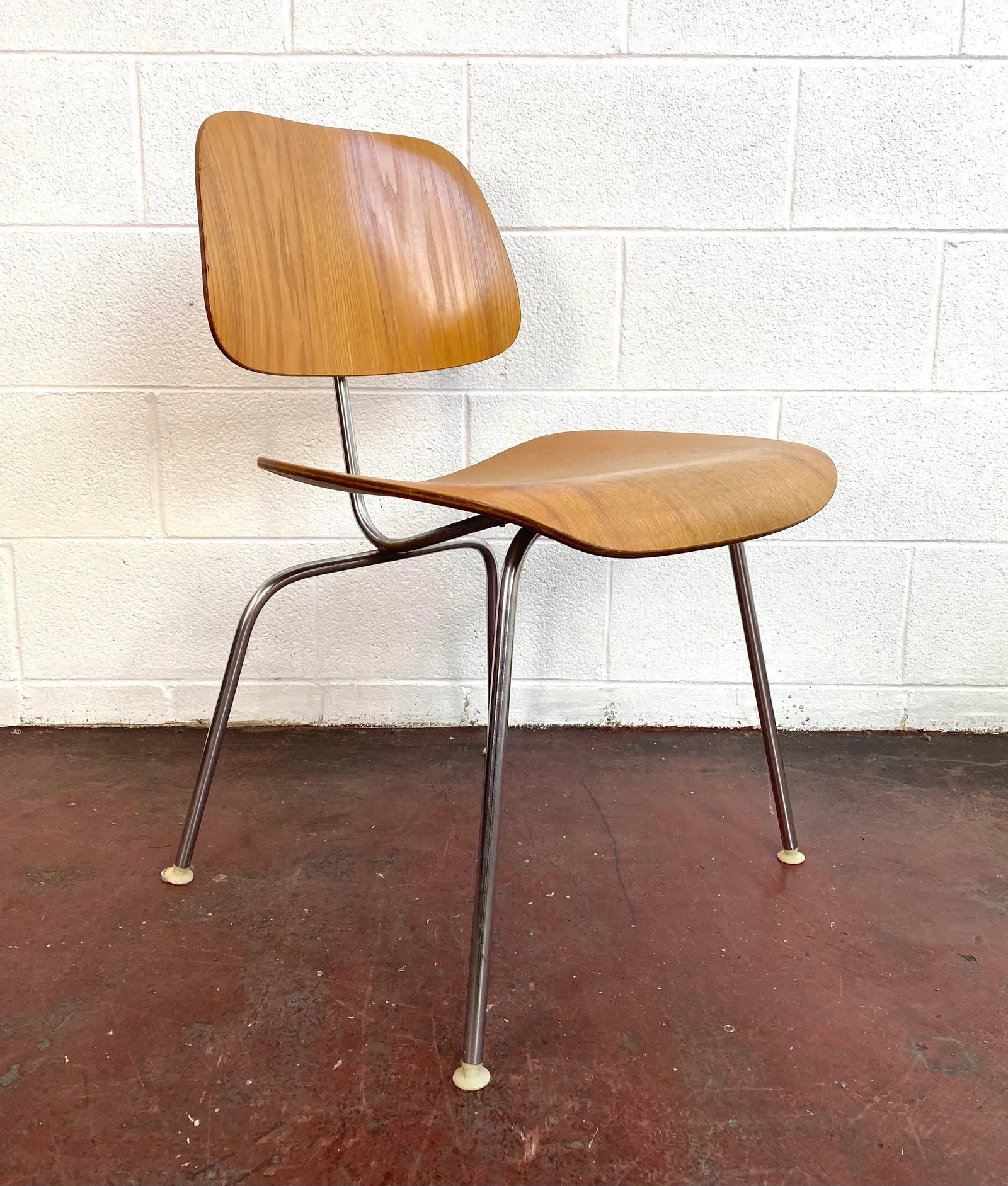 Charles Eames for Herman Miller Dcm Chair - 12