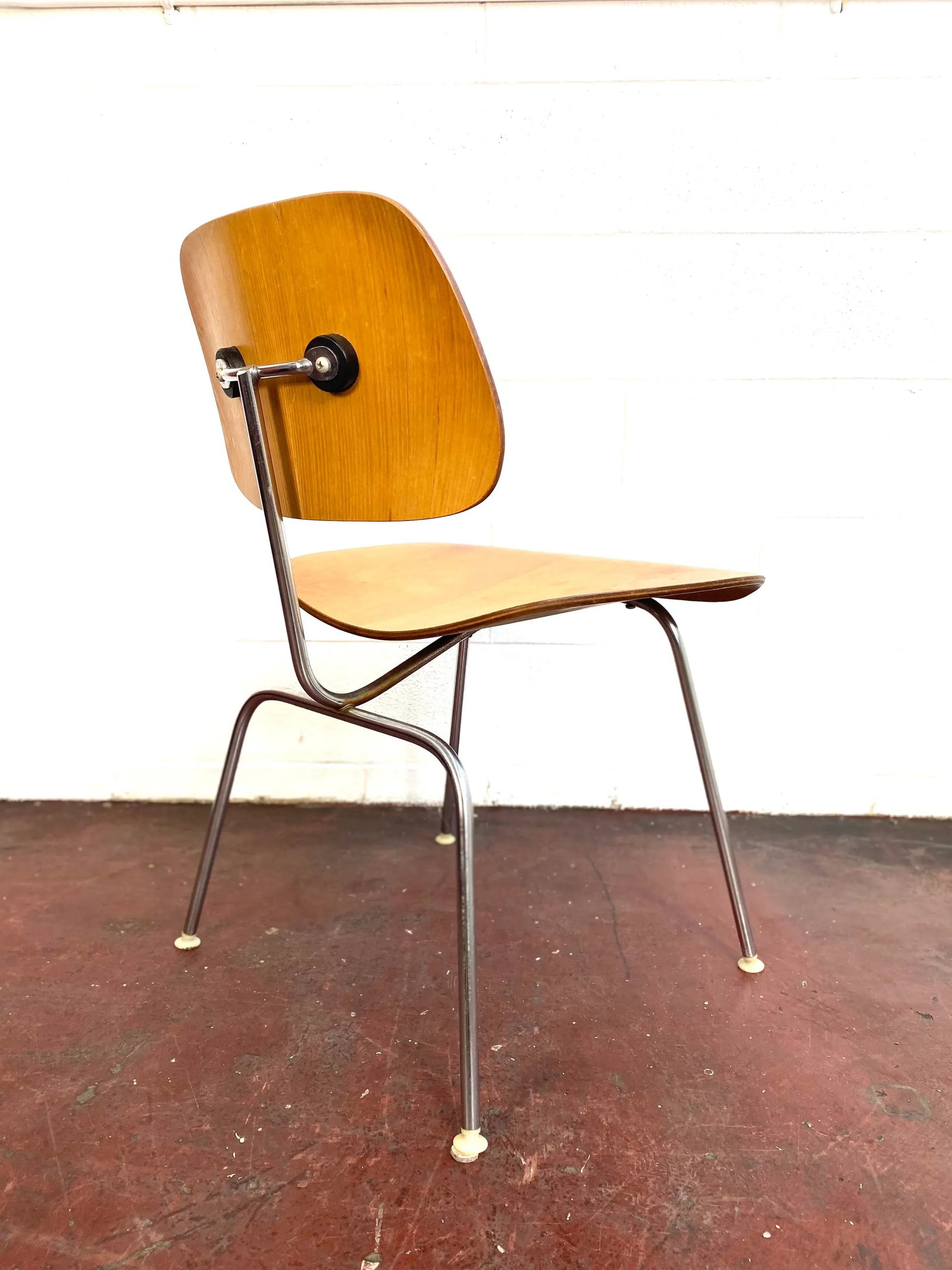 Charles Eames for Herman Miller Dcm Chair - 3