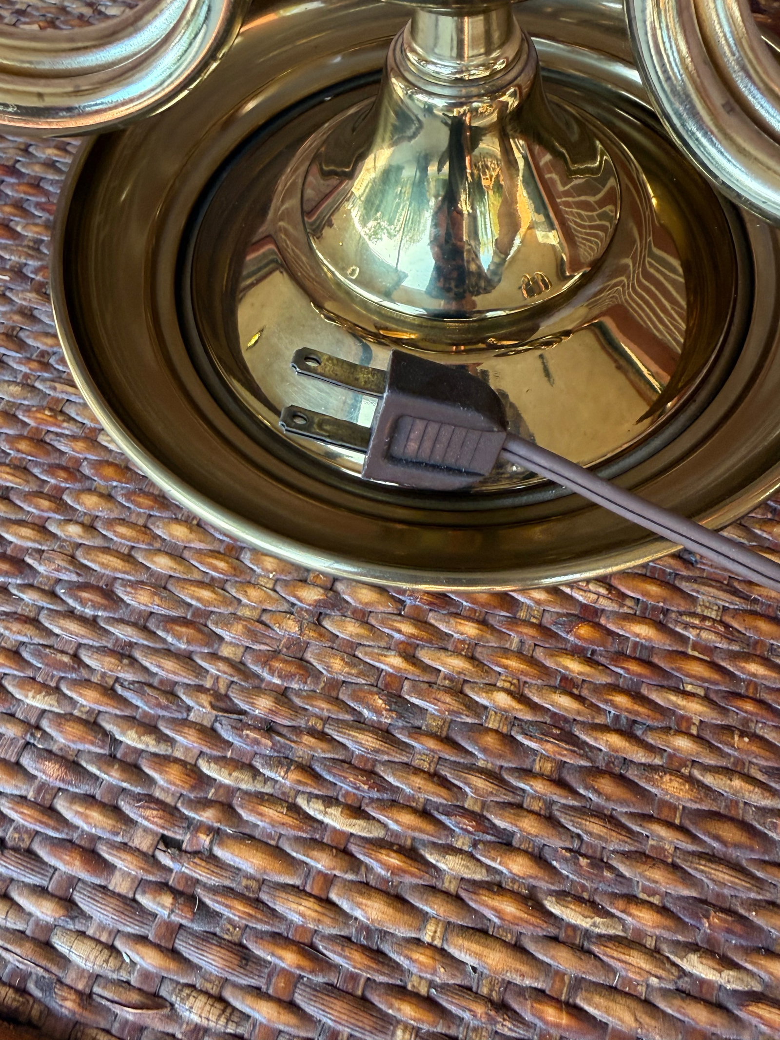 1960s Maison Janson Style Brass and Red Toleware Bouillotte Table Lamp - 10