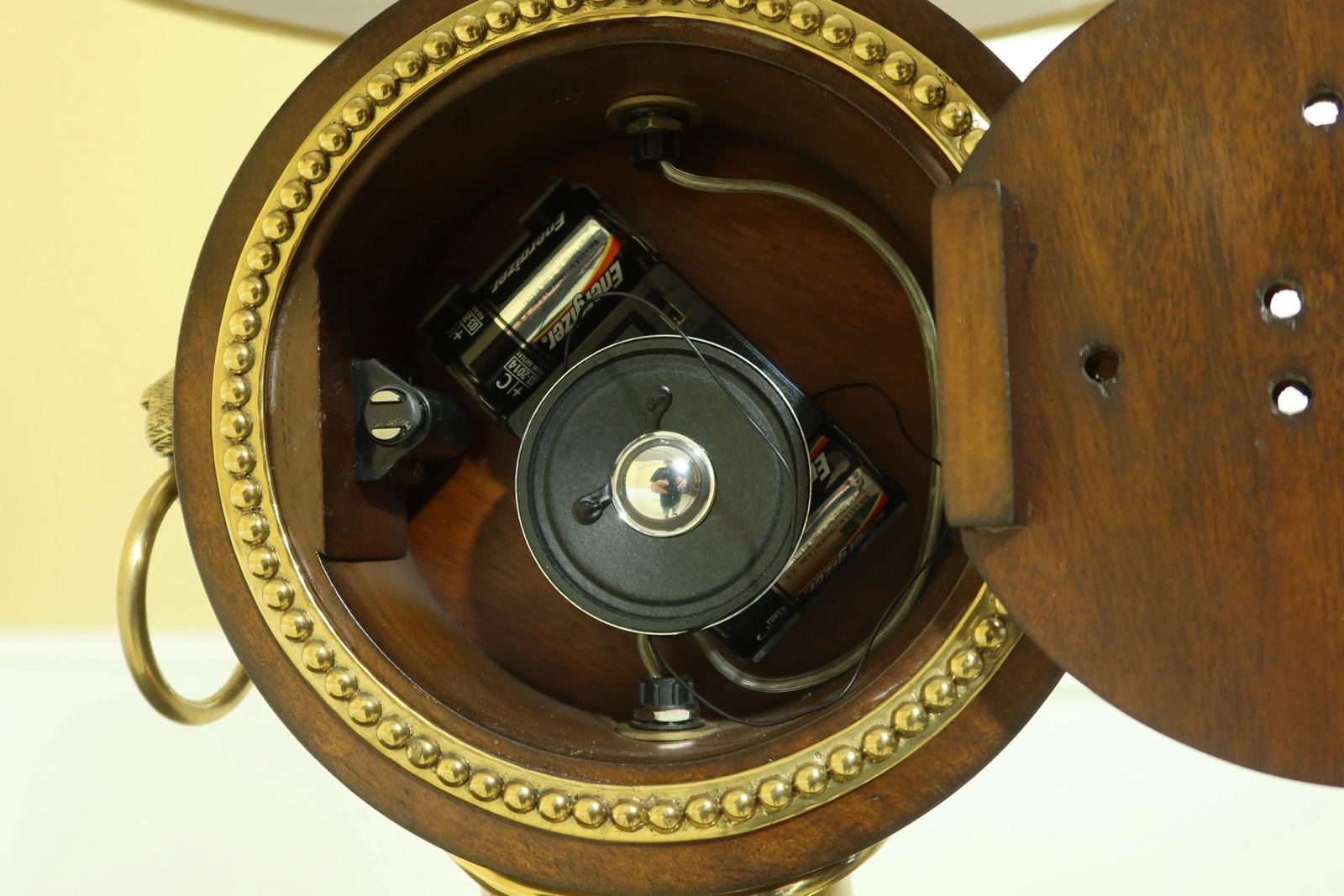 Maitland Smith Clock Face Lamp W. Shade & Marble Base - 7
