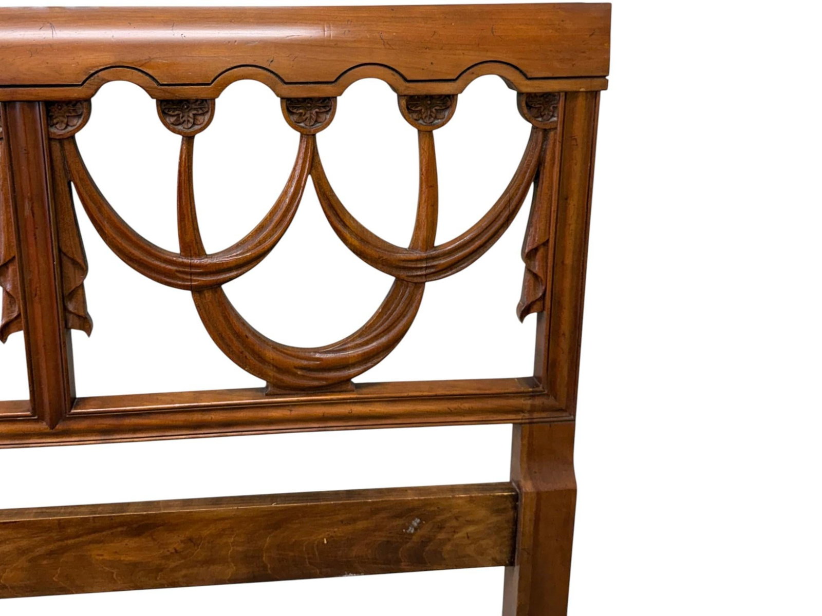 1990s Baker Furniture Chippendale-Style Mahogany King-Size Headboard - 6