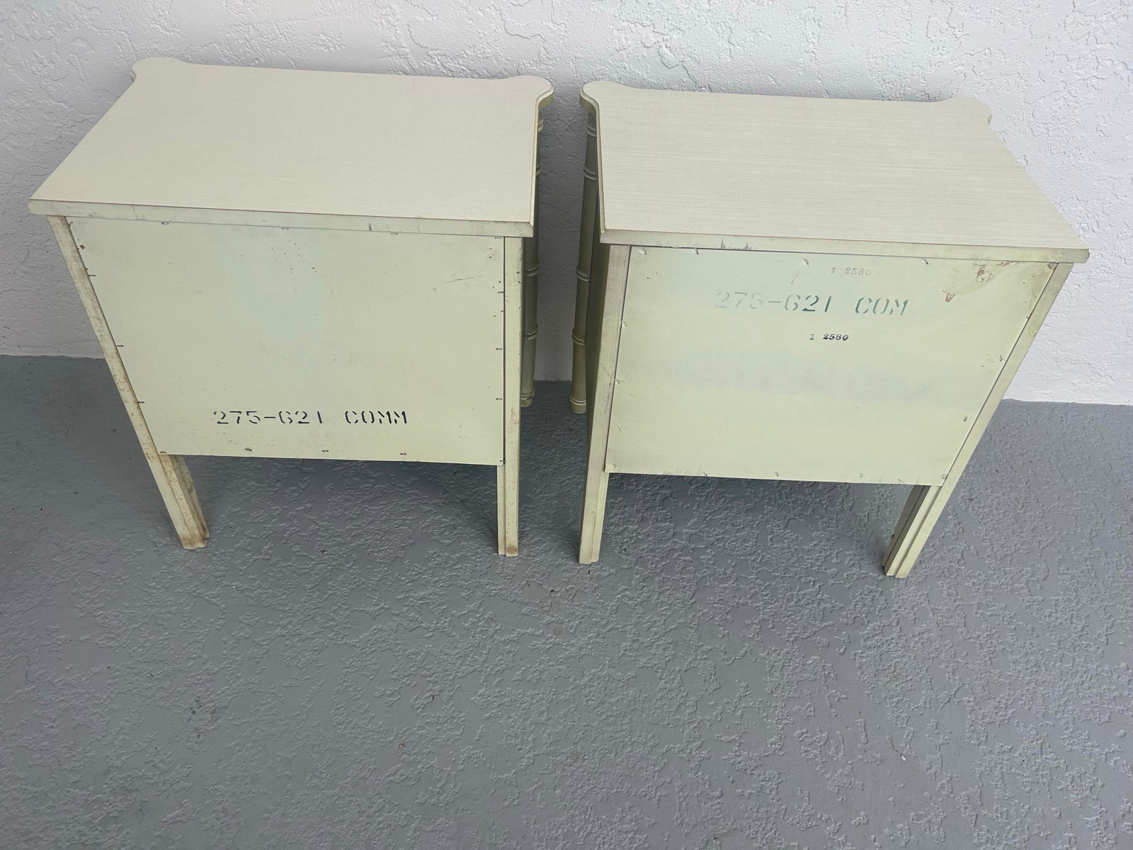 Vintage Henry Link Bali Hai Nightstands Set of 2 Original Finish - 11