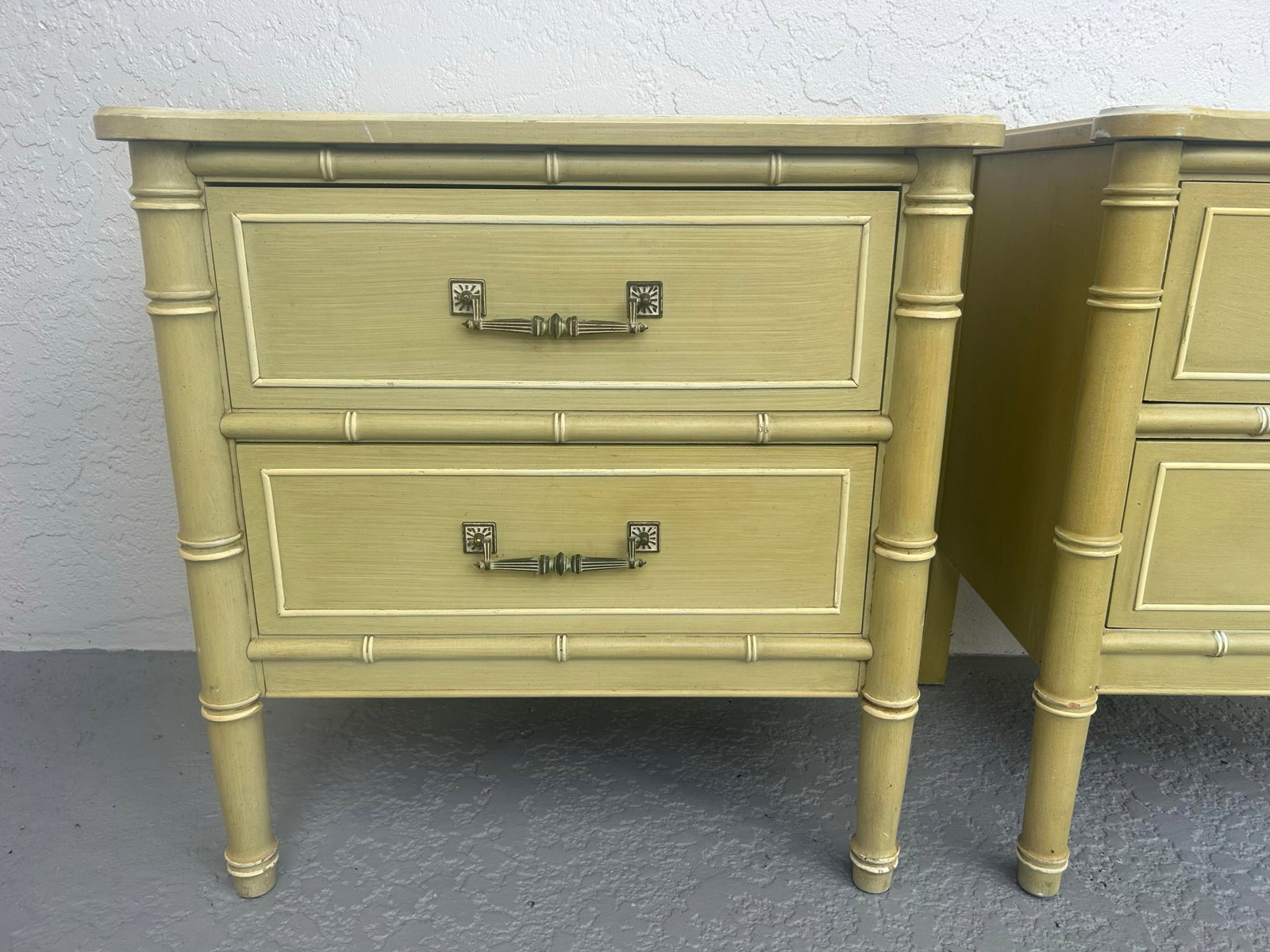 Vintage Henry Link Bali Hai Nightstands Set of 2 Original Finish - 3