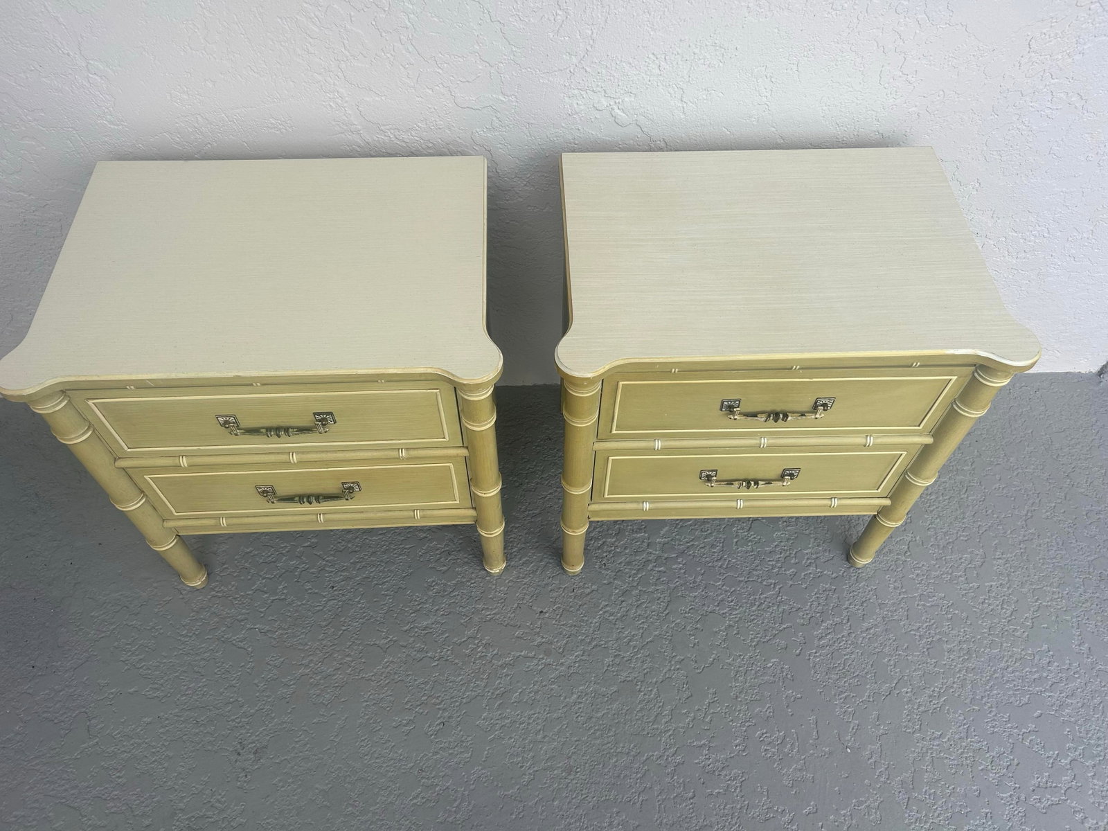 Vintage Henry Link Bali Hai Nightstands Set of 2 Original Finish - 4