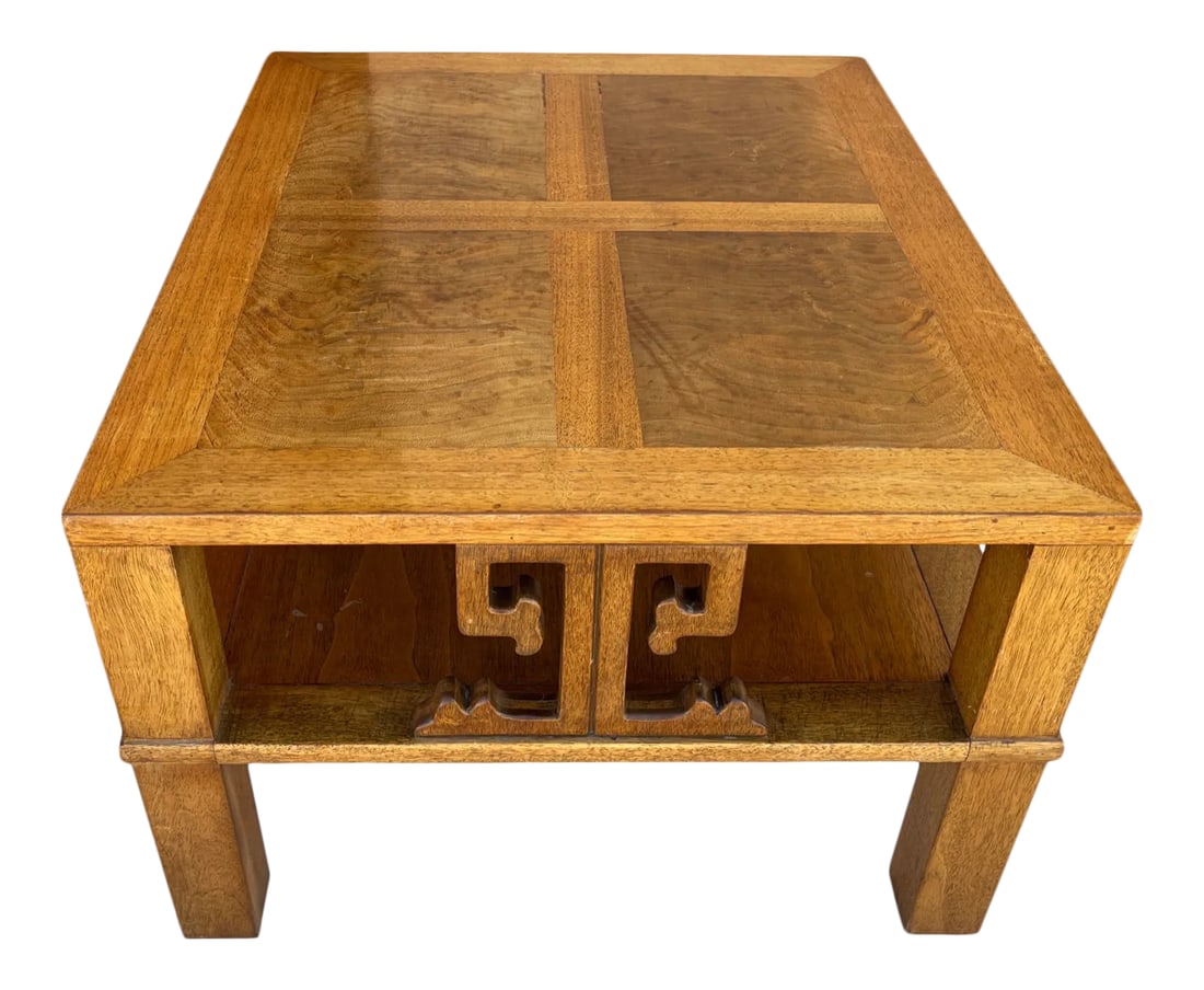 Mid-Century Modern Heritage Henredon Asian Side Table: Beautiful MCM Heritage Henredon Side Table Asian Inspired Side Details, great for putting magazines or your favorite book on the bottom shelve Made of mahogany with makers name and label on bottom 22i