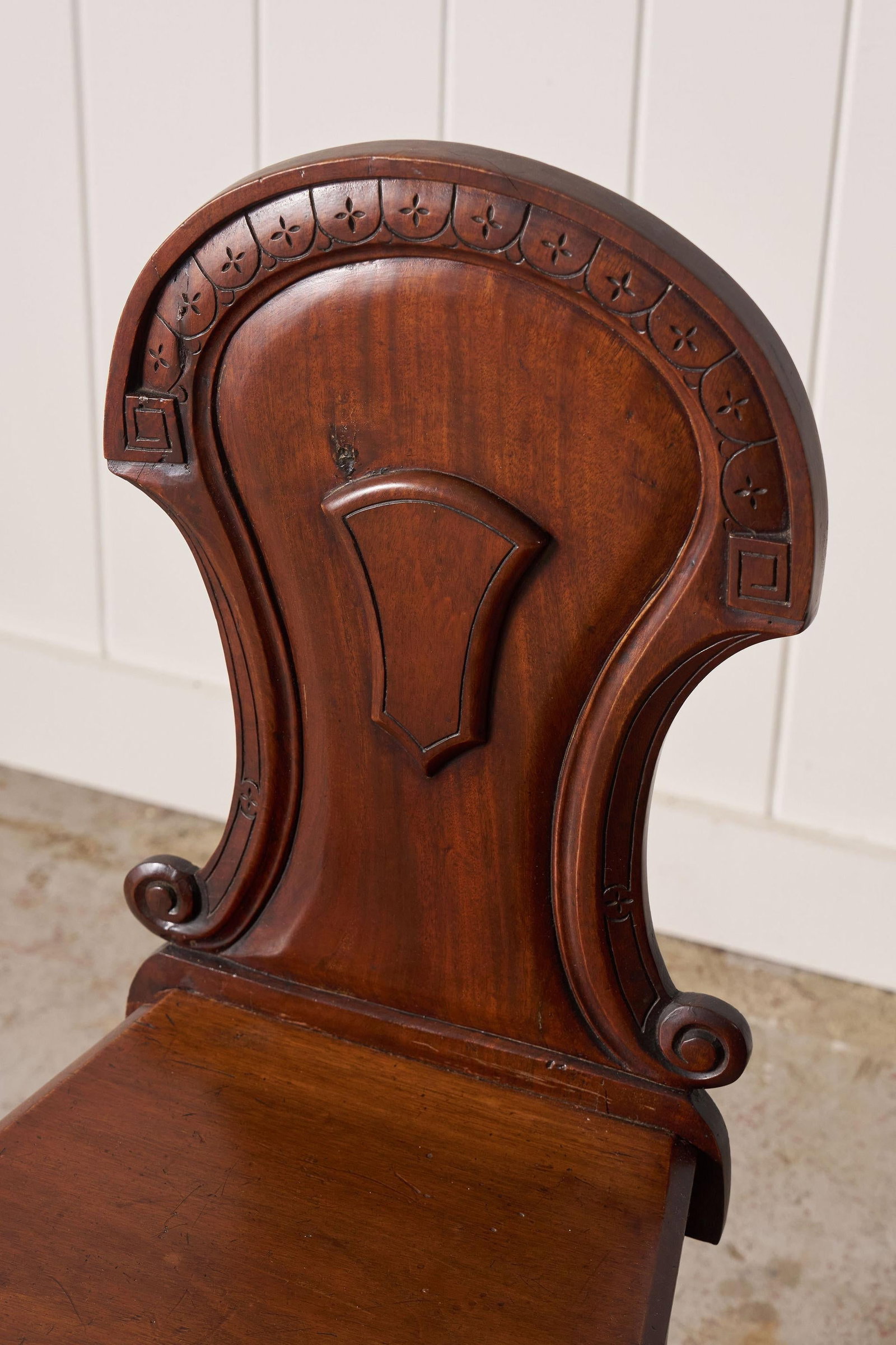 Pair of Late 19th Century Victorian Hall Chairs With Petite Floral Cravings - 6