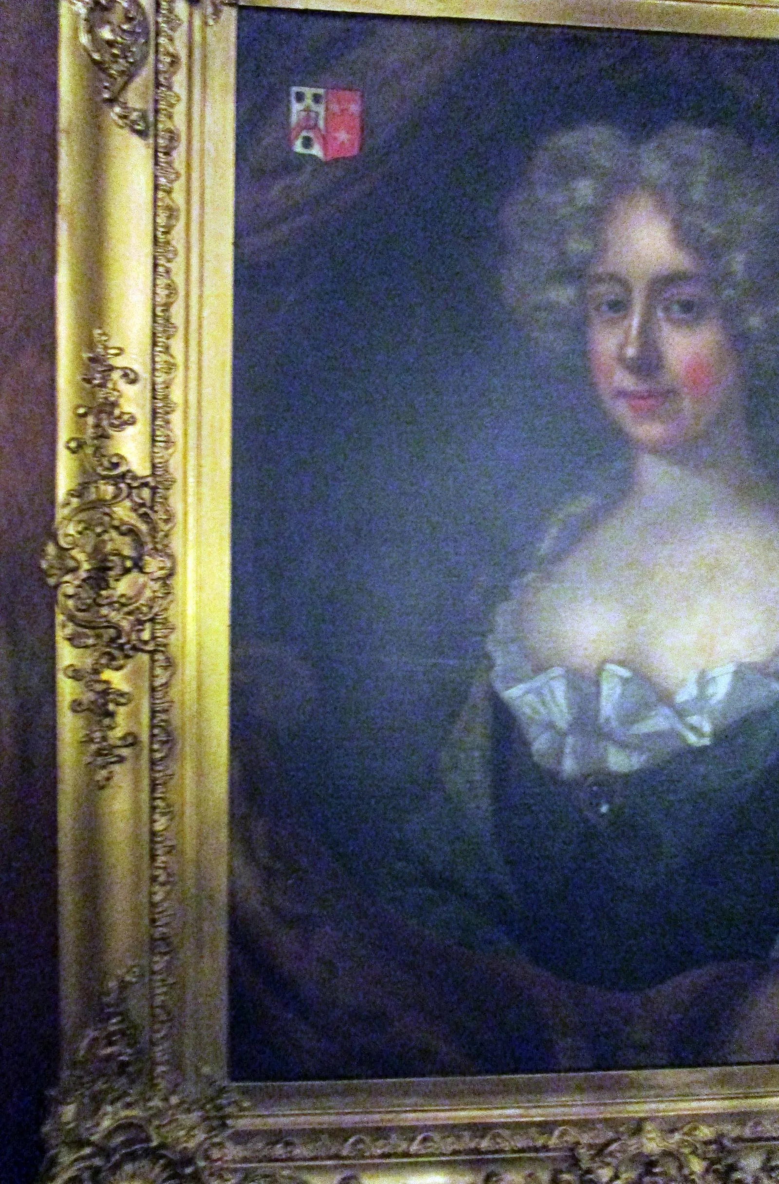 18th Century English Titled Lady with Coat of Arms Framed Oil Portrait Painting - 10
