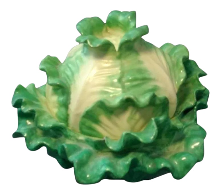 19th Century English Coalport Porcelain Cabbage or Lettuce Ware Tureen Box: A lovely naturalistically molded Coalport lettuce form tureen and cover. Painted in shades of blue and green. Measures 6 3/4" across. Dates from the early 19th century. Good overall condition - a