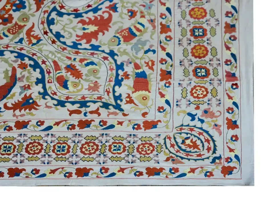 Vintage 'Leaping Fish' Suzani - 8