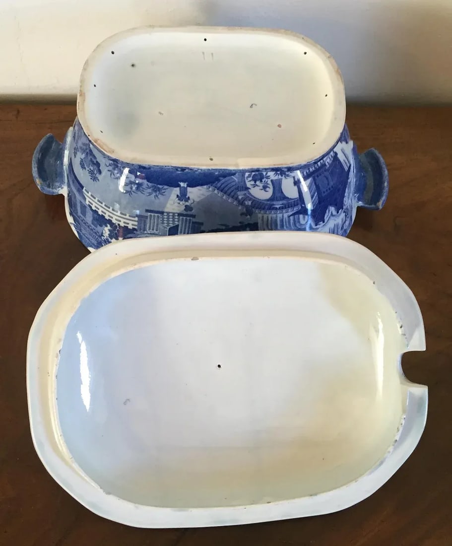 Early 19th Century English Georgian Staffordshire Pearlware Blue & White Soup Tureen - 10