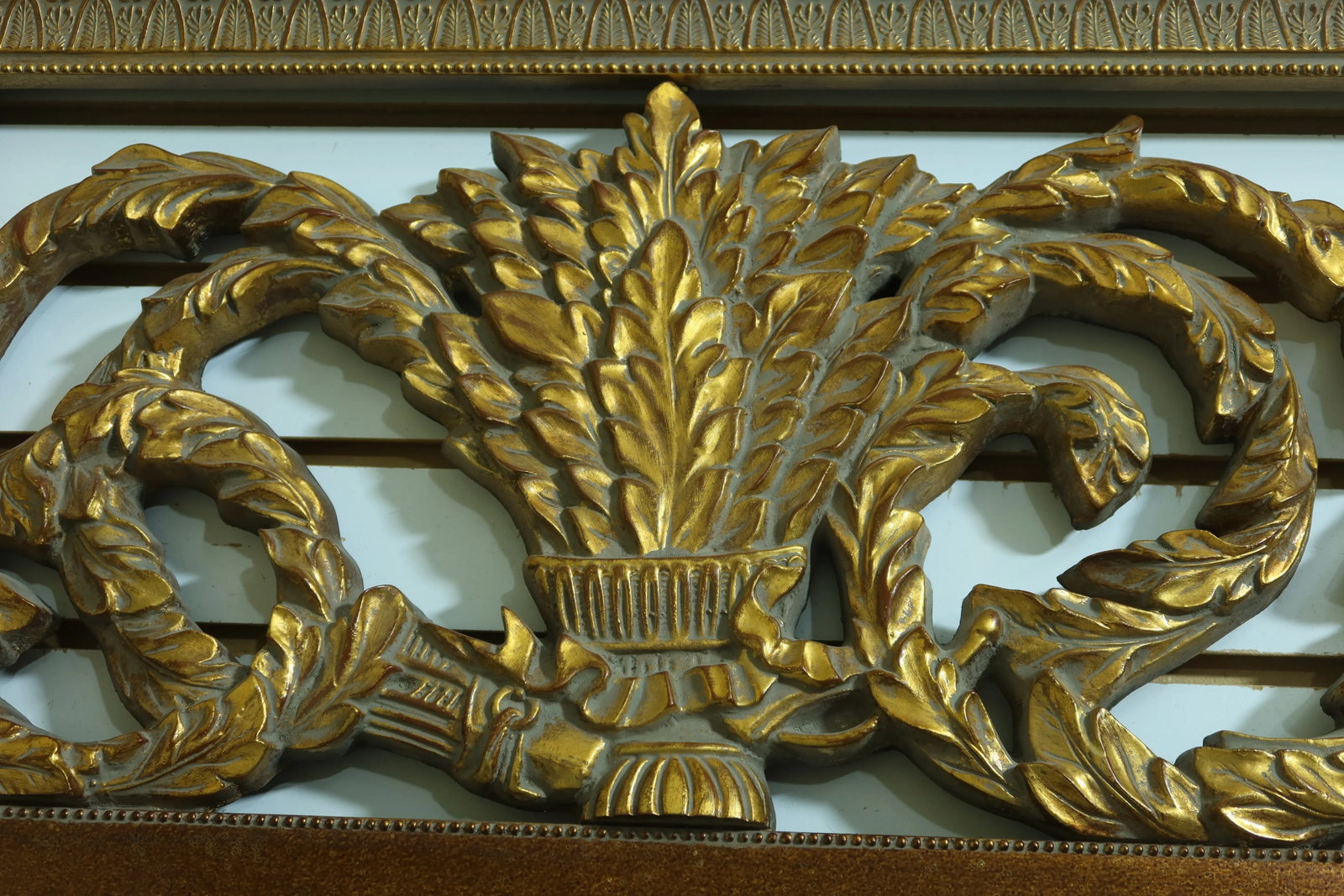 Maitland Smith Regency Style Gold Framed Mirror - 7