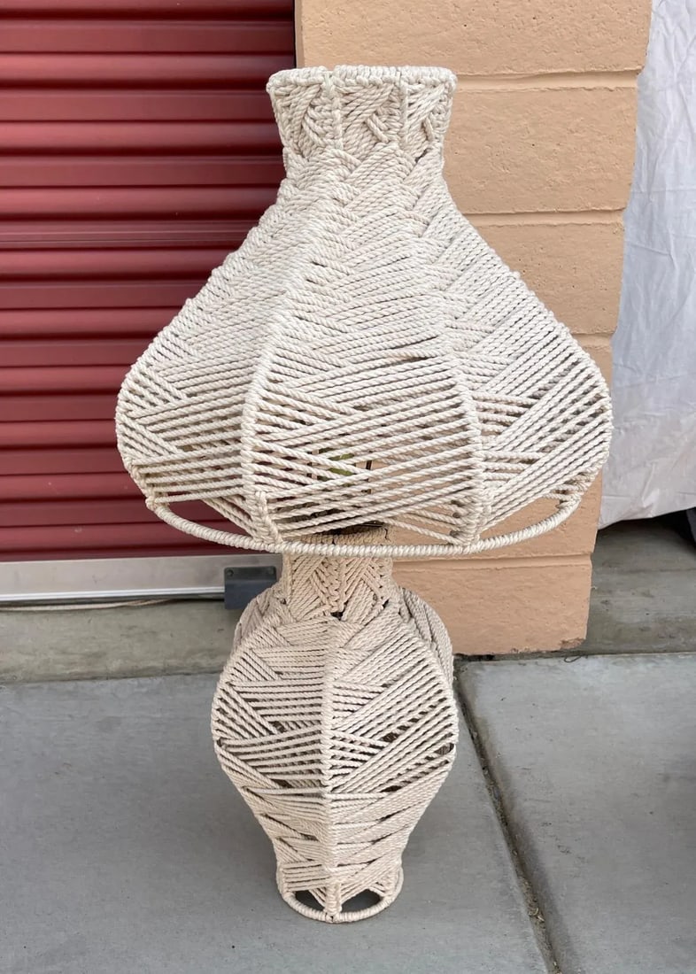 Vintage 1970's Macrame Table Lamp With Shade - 5