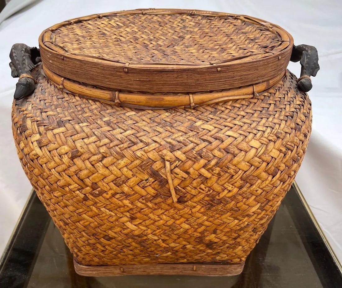 Vintage Rosenthal Netter Woven Rattan Lidded Basket W/ Carved Croc Handles - 3