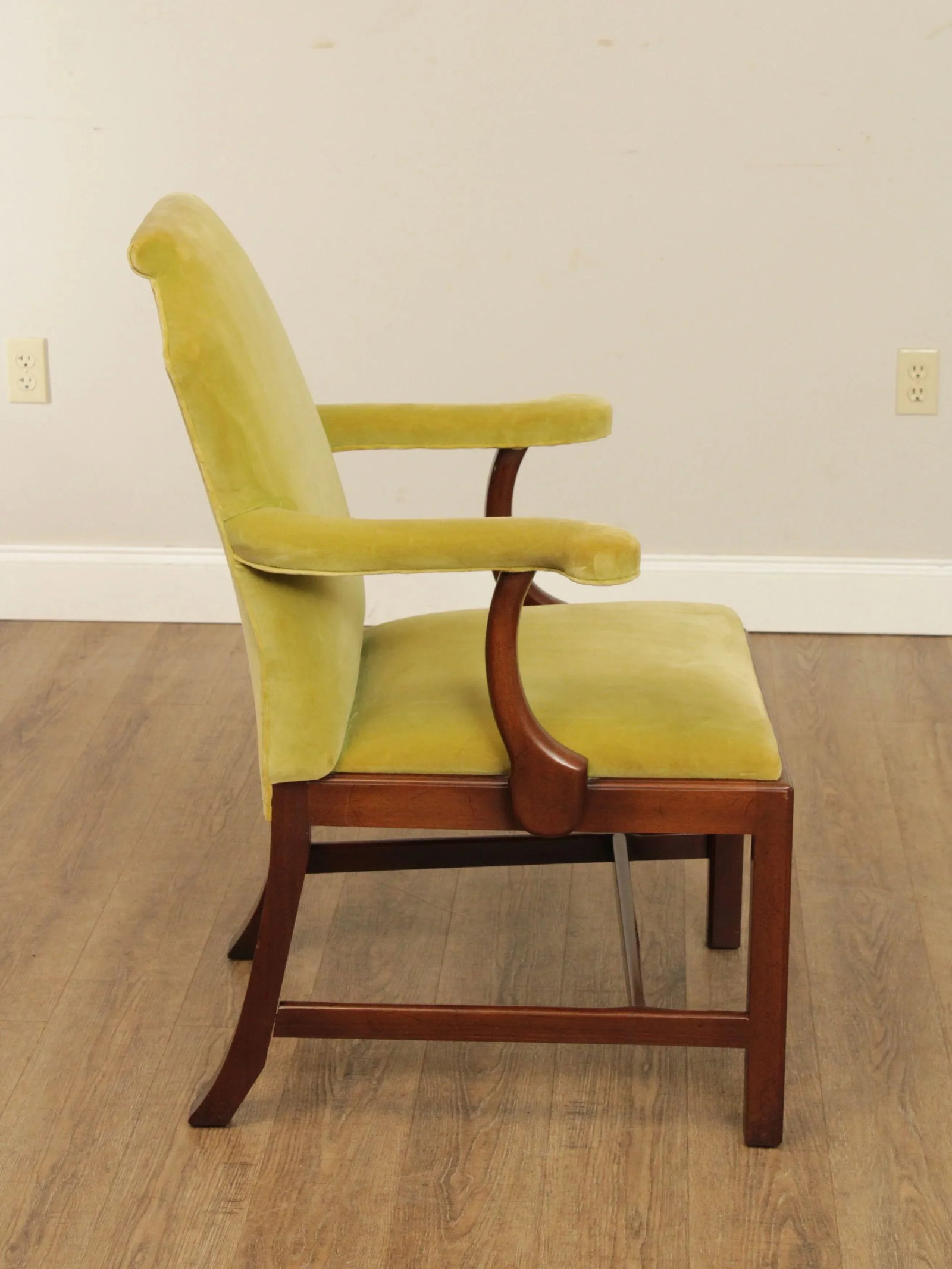 Kittinger Colonial Williamsburg Chippendale Style Mahogany Frame Custom Upholstered Armchair - 10