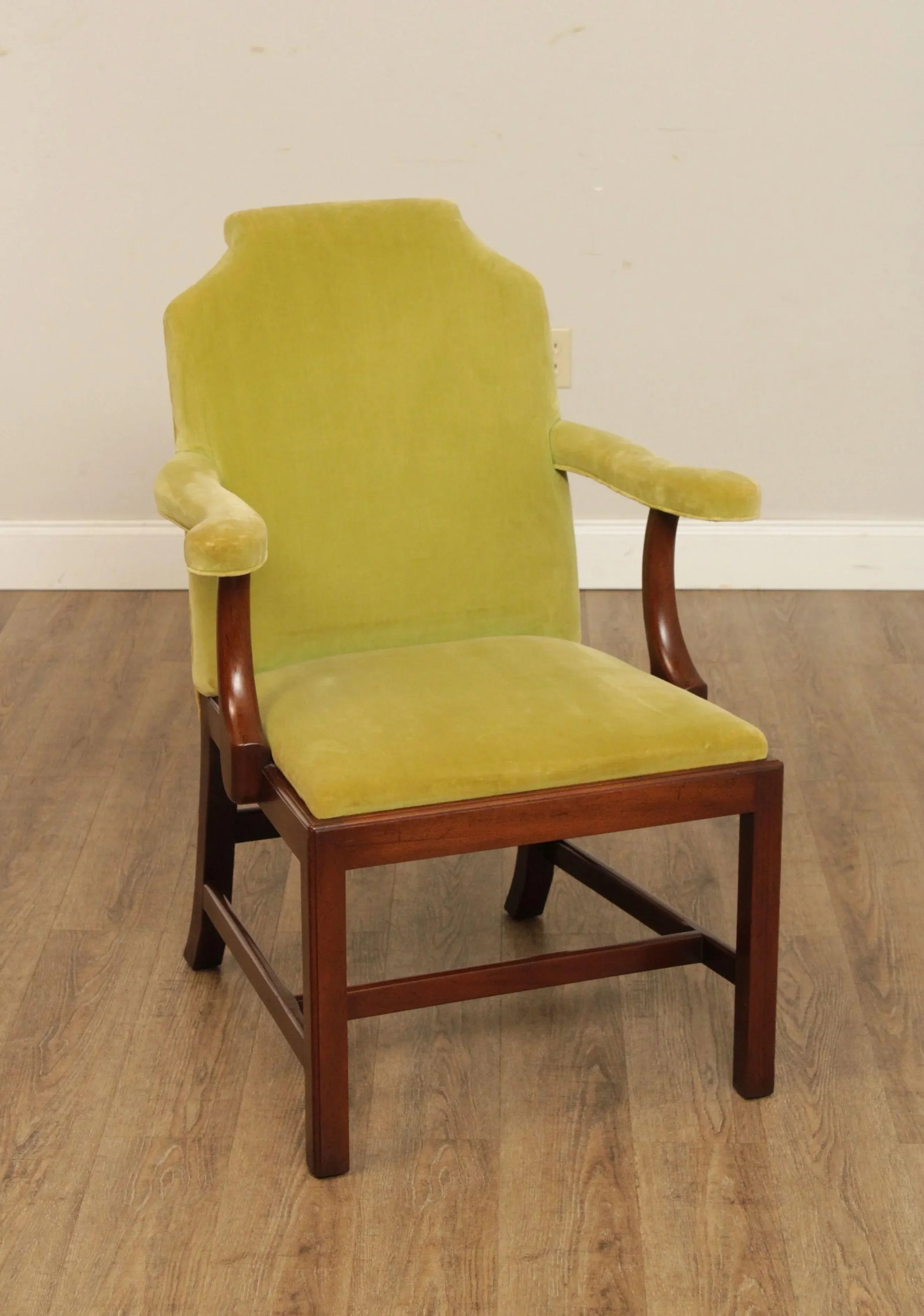 Kittinger Colonial Williamsburg Chippendale Style Mahogany Frame Custom Upholstered Armchair - 2