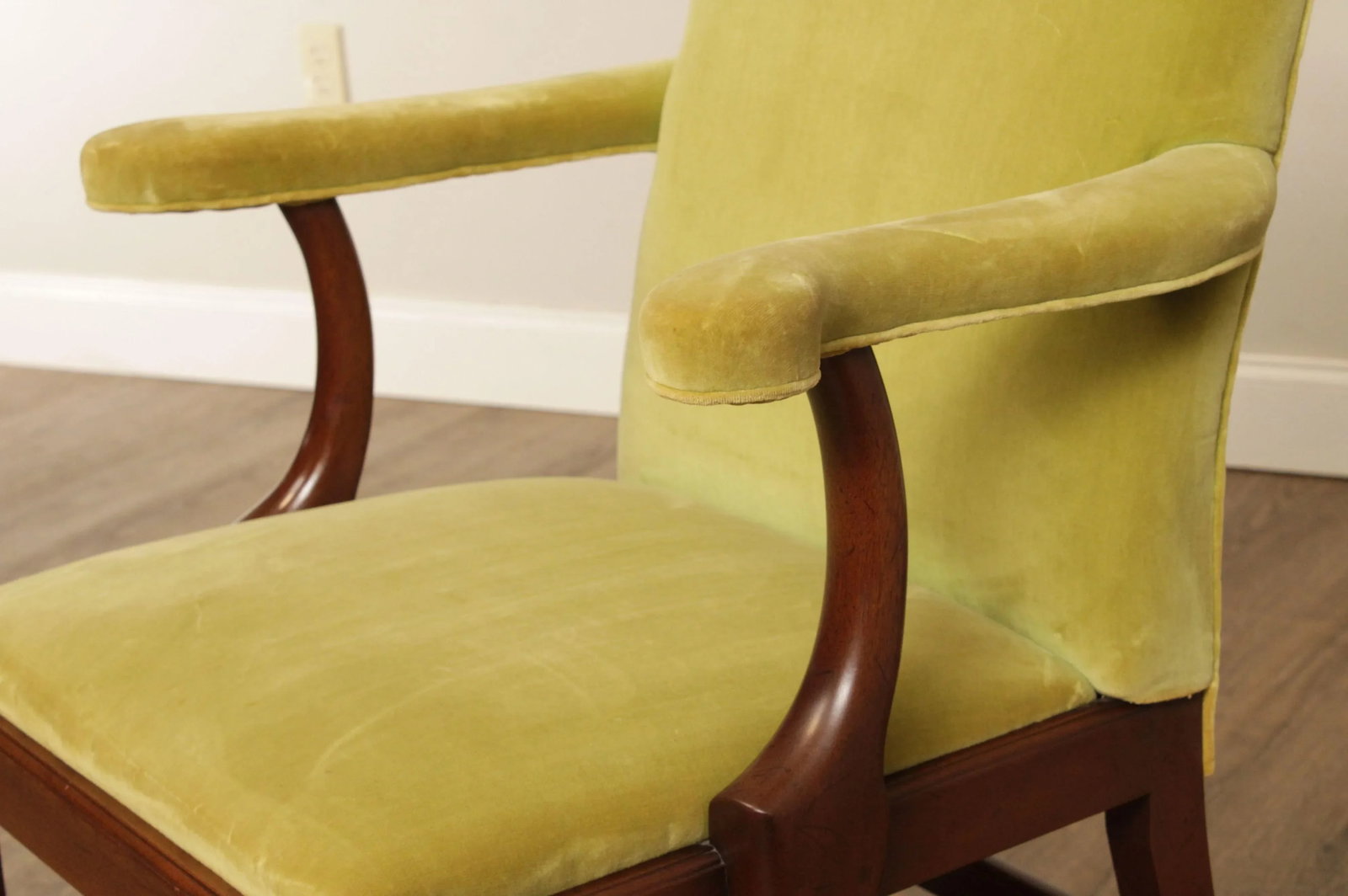 Kittinger Colonial Williamsburg Chippendale Style Mahogany Frame Custom Upholstered Armchair - 6