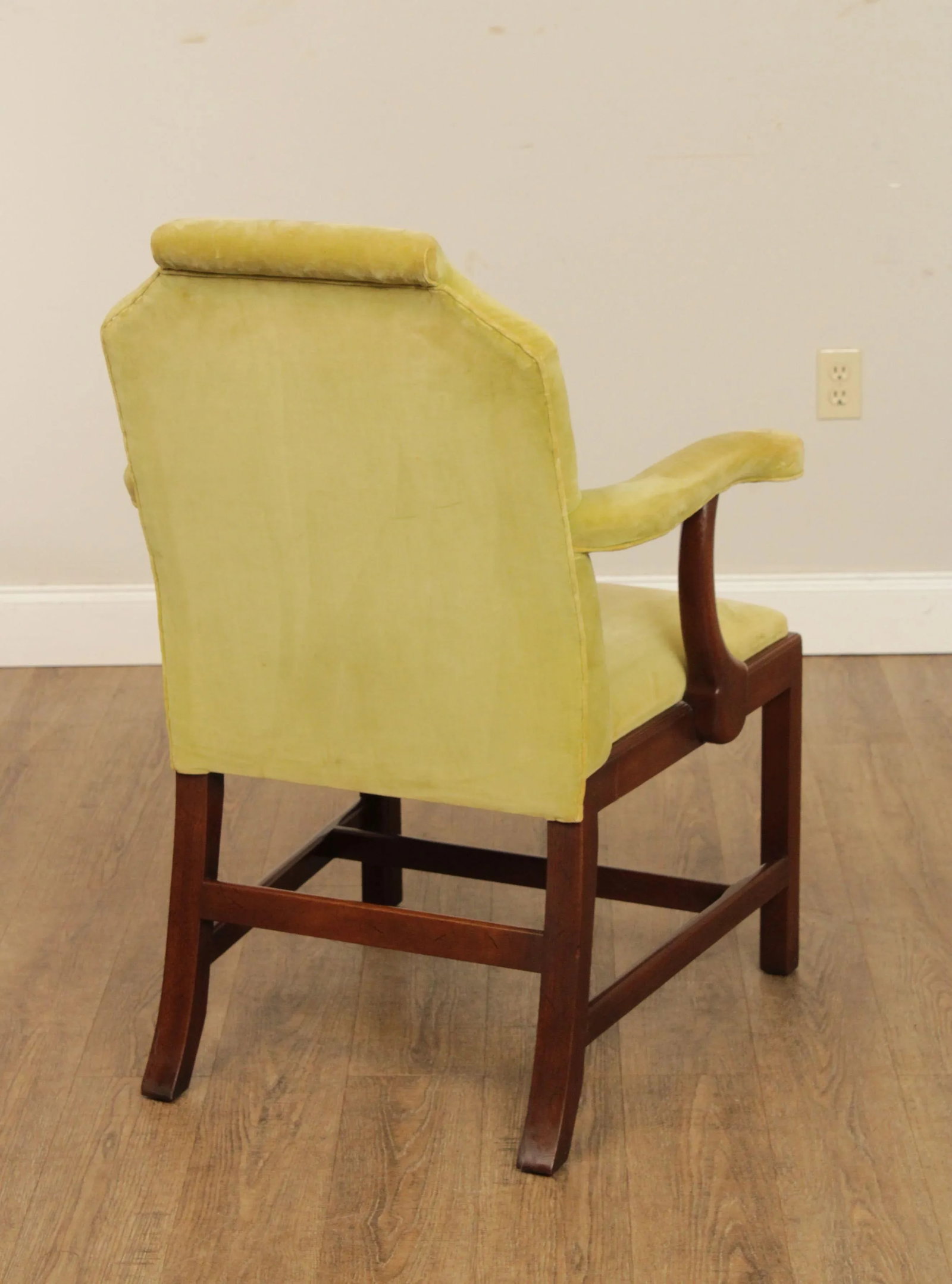 Kittinger Colonial Williamsburg Chippendale Style Mahogany Frame Custom Upholstered Armchair - 9